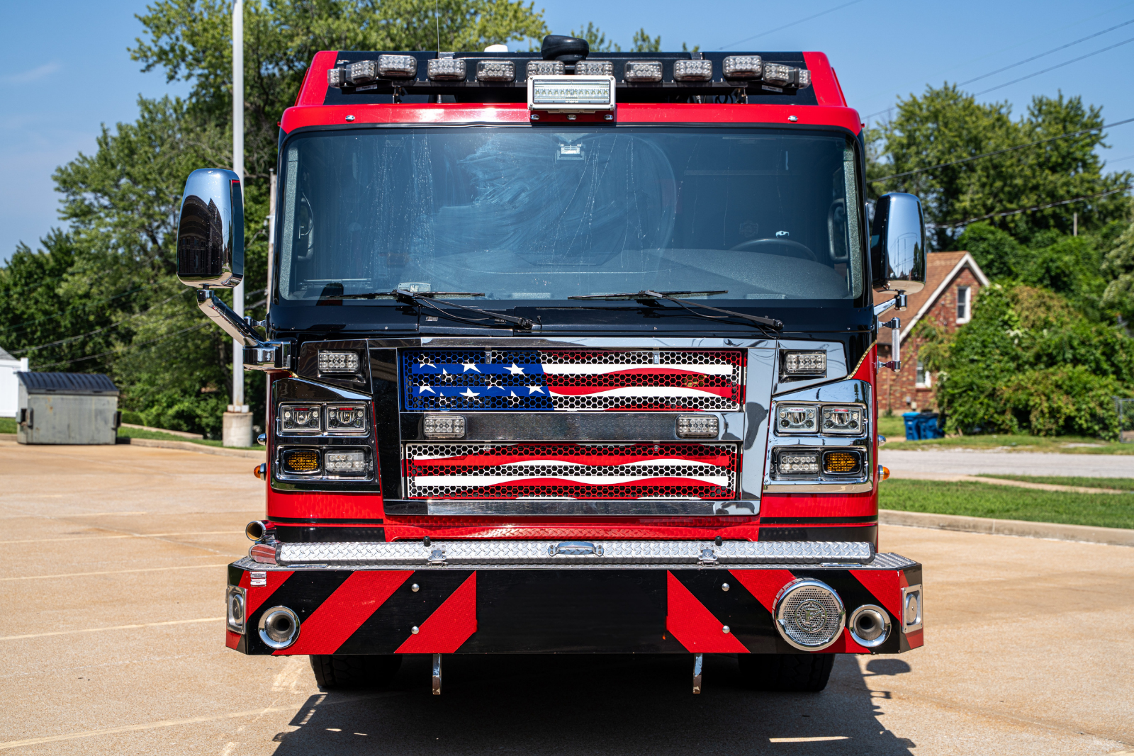 2014 Rosenbauer Commander Rescue Pumper - image 3