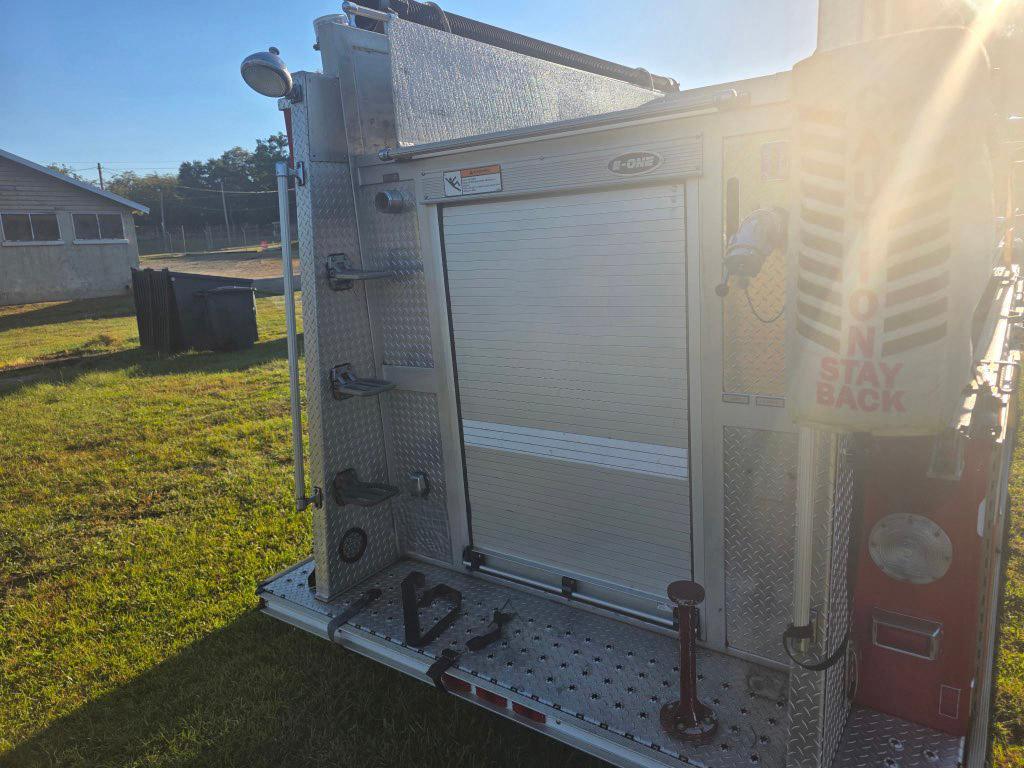 2006 Freightliner Pumper - image 6