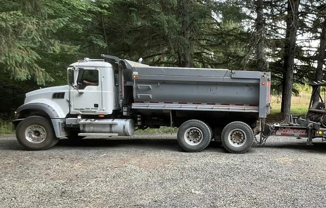 2010 Mack Granite Gold Bulldog Dump Truck & Trailer - image 2