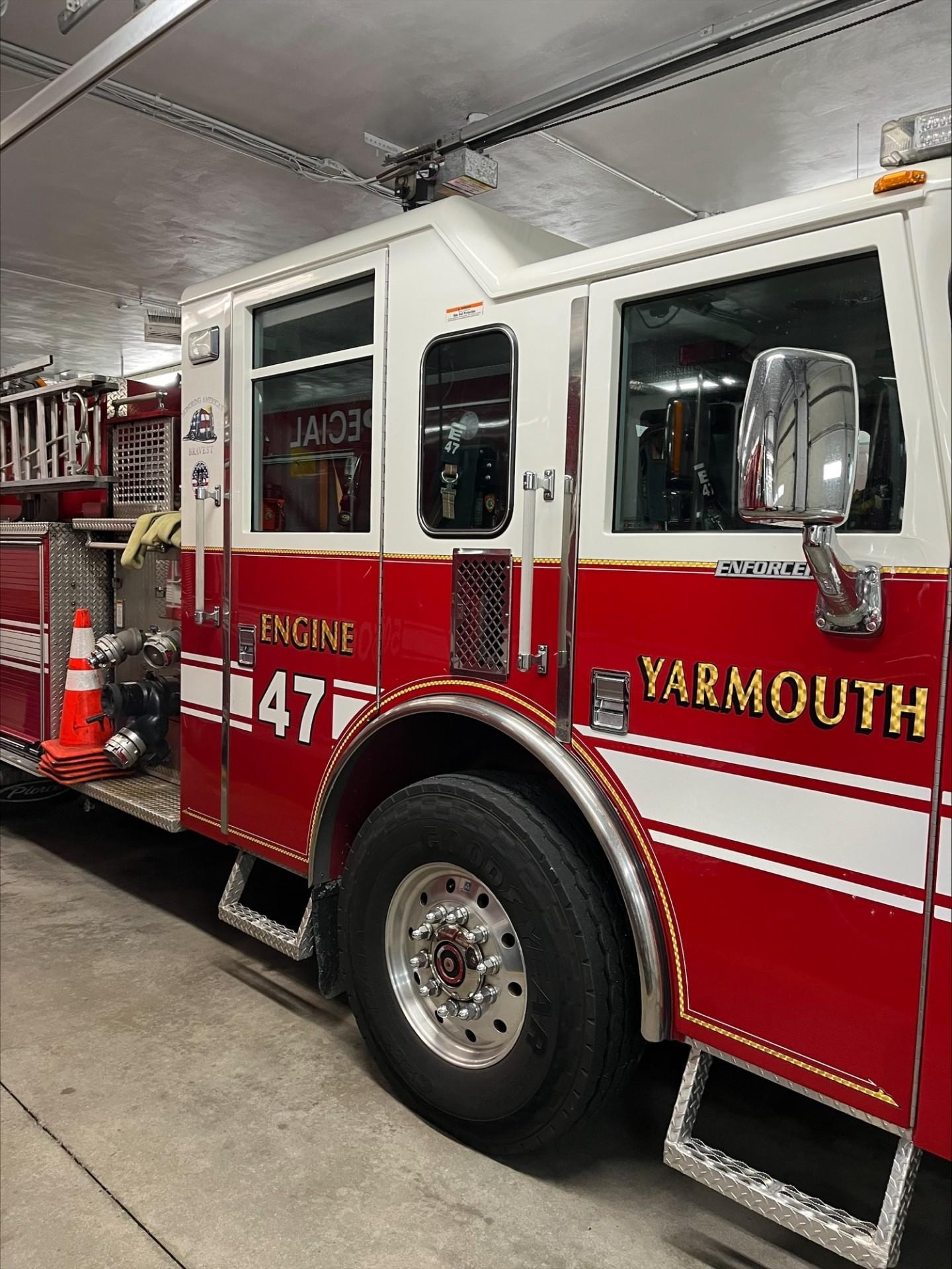 2005 Pierce Enforcer Pumper - image 1