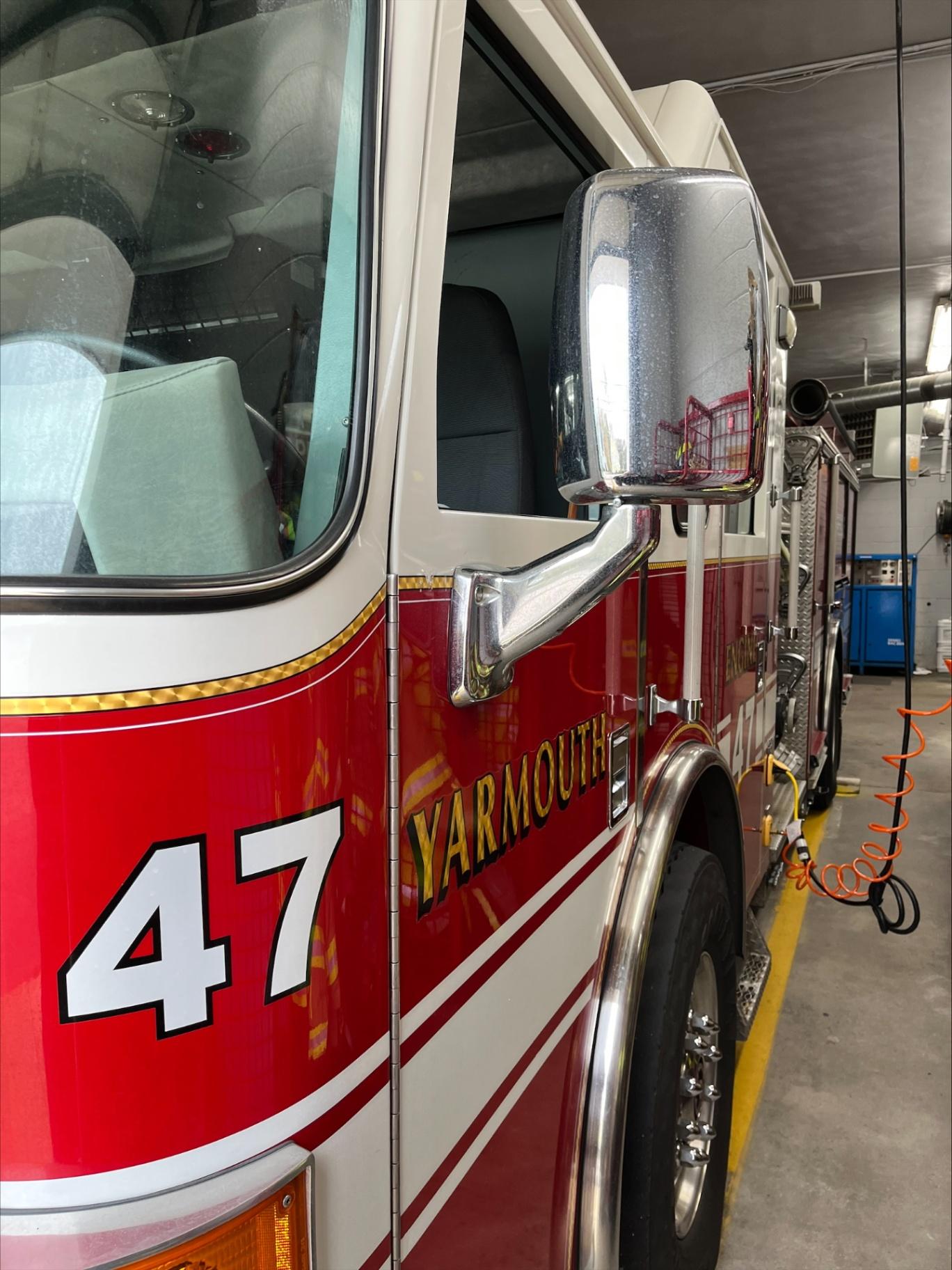 2005 Pierce Enforcer Pumper - image 4