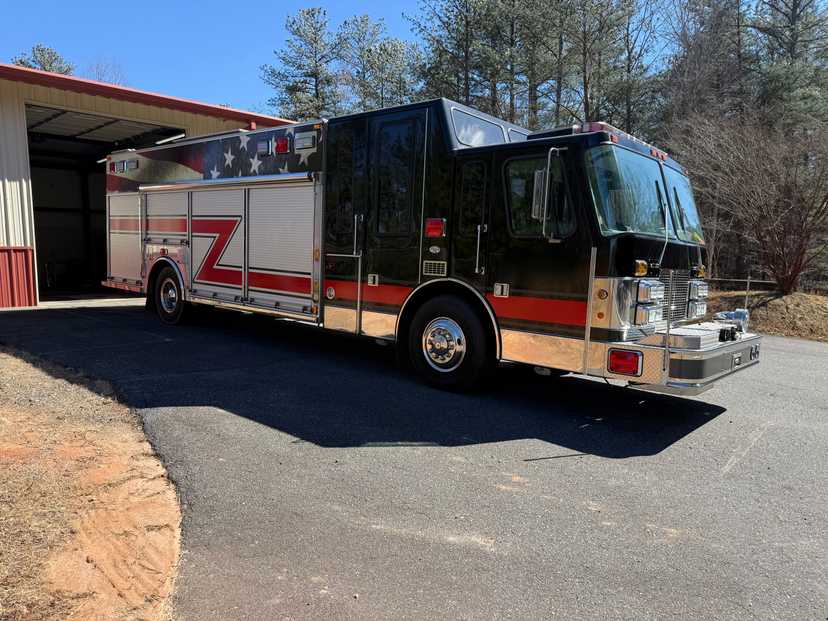 1999 Saulsbury Heavy Rescue — photo 3
