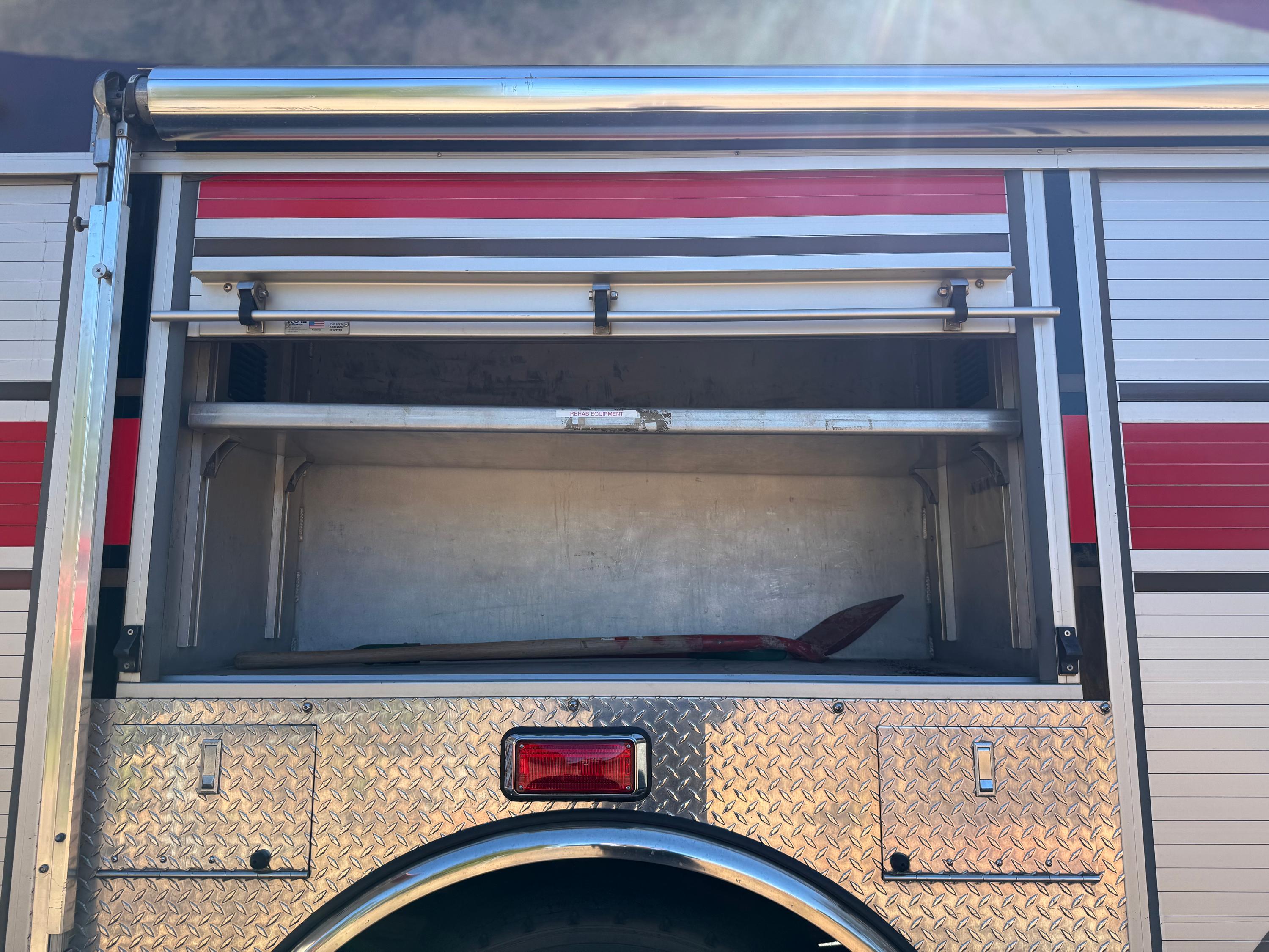 1999 Saulsbury Heavy Rescue - image 14