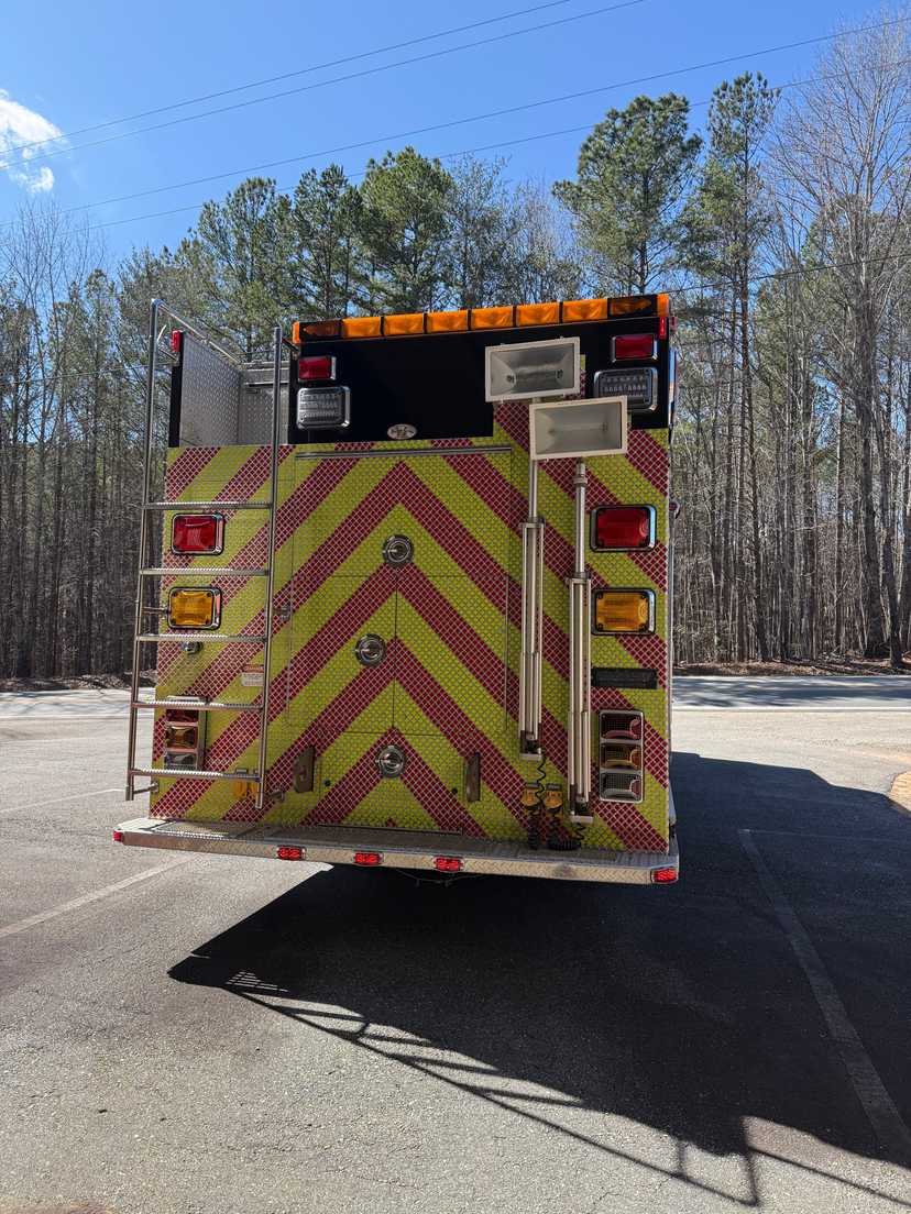 1999 Saulsbury Heavy Rescue — photo 7