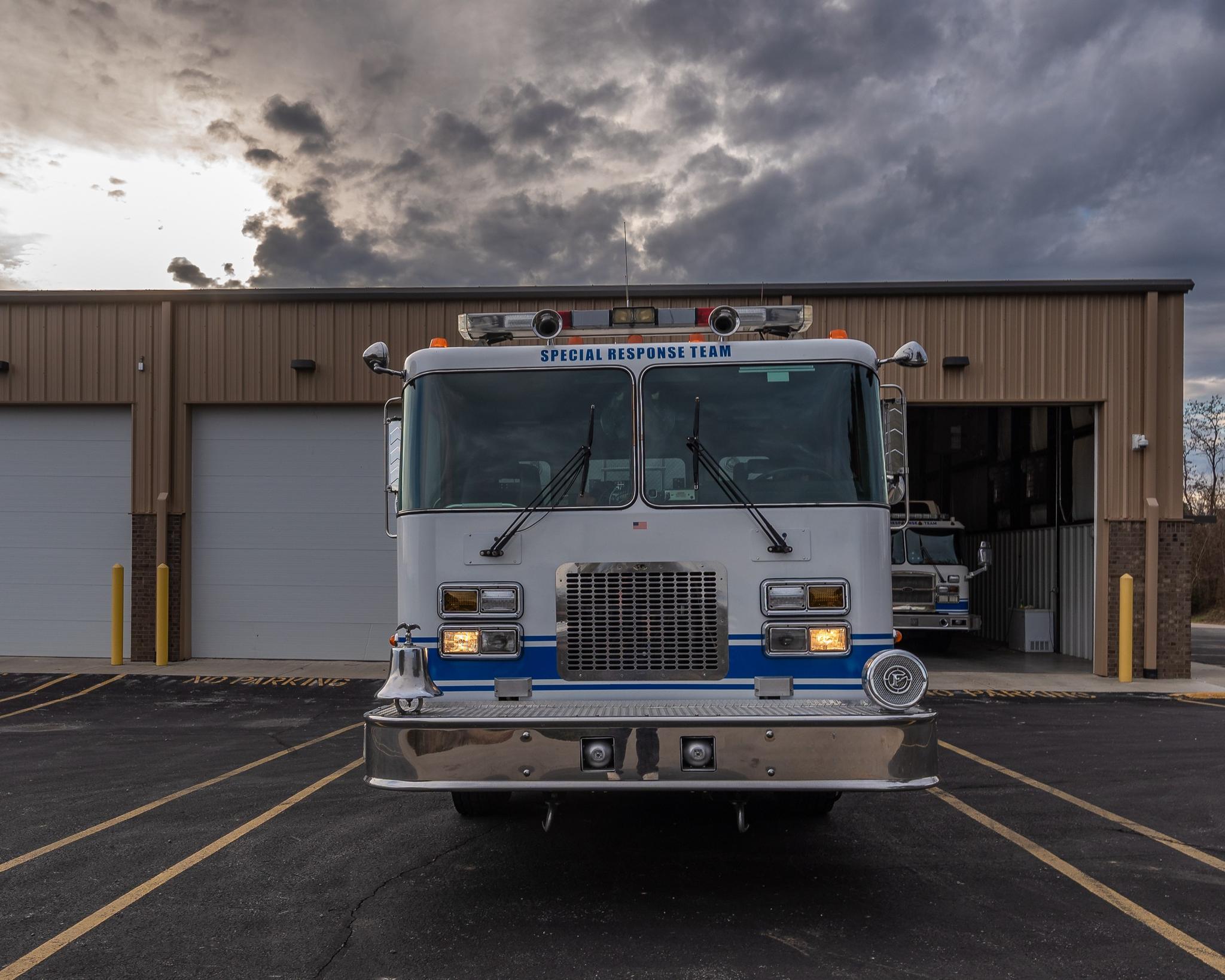 1991 Spartan Freightliner Heavy Rescue - image 5