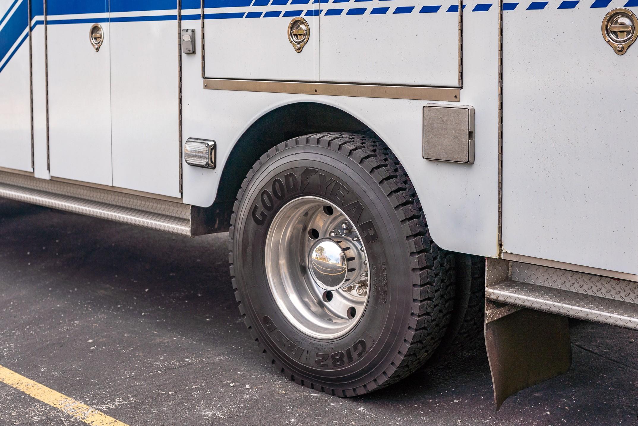 1991 Spartan Freightliner Heavy Rescue - image 52