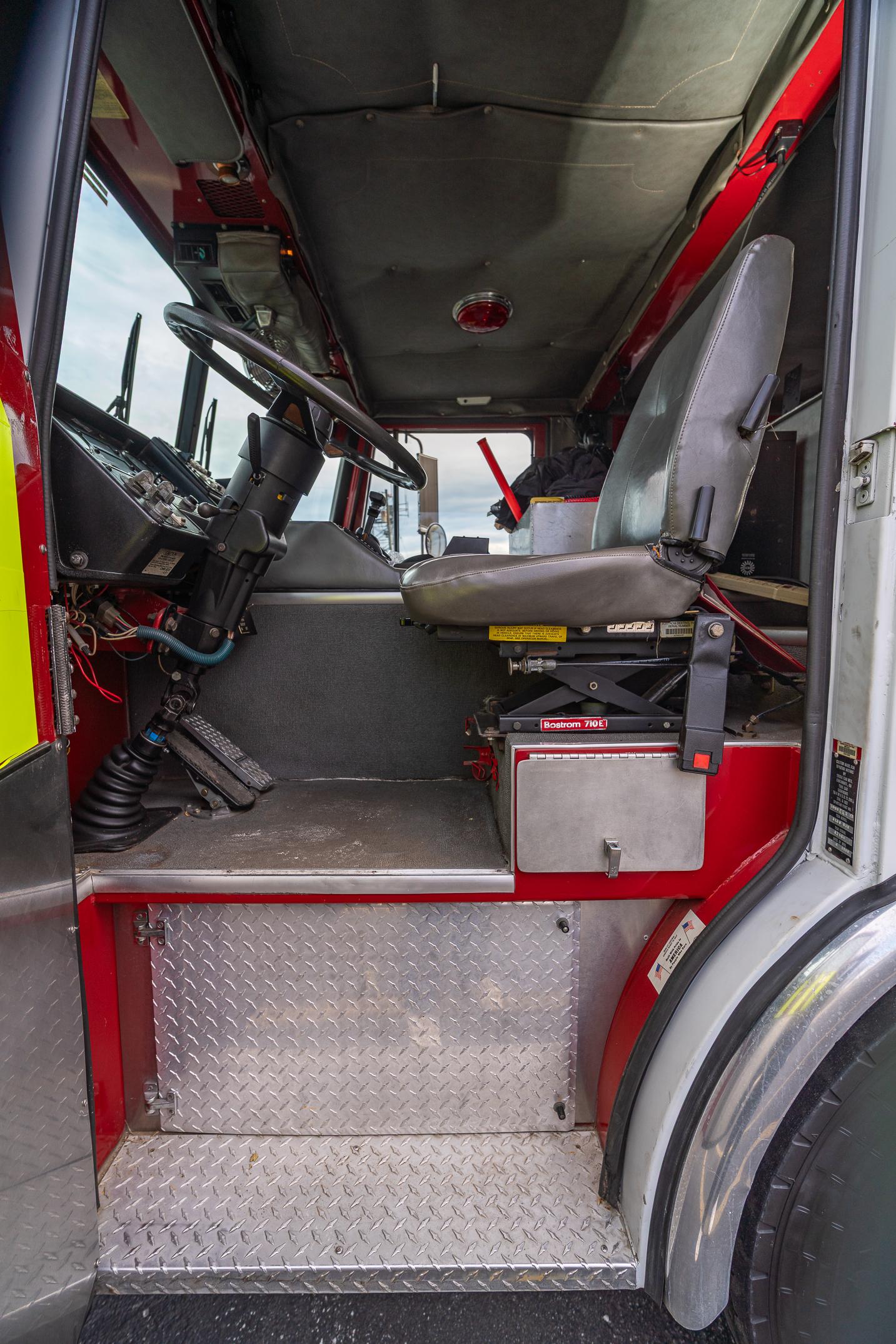 1991 Spartan Freightliner Heavy Rescue - image 31
