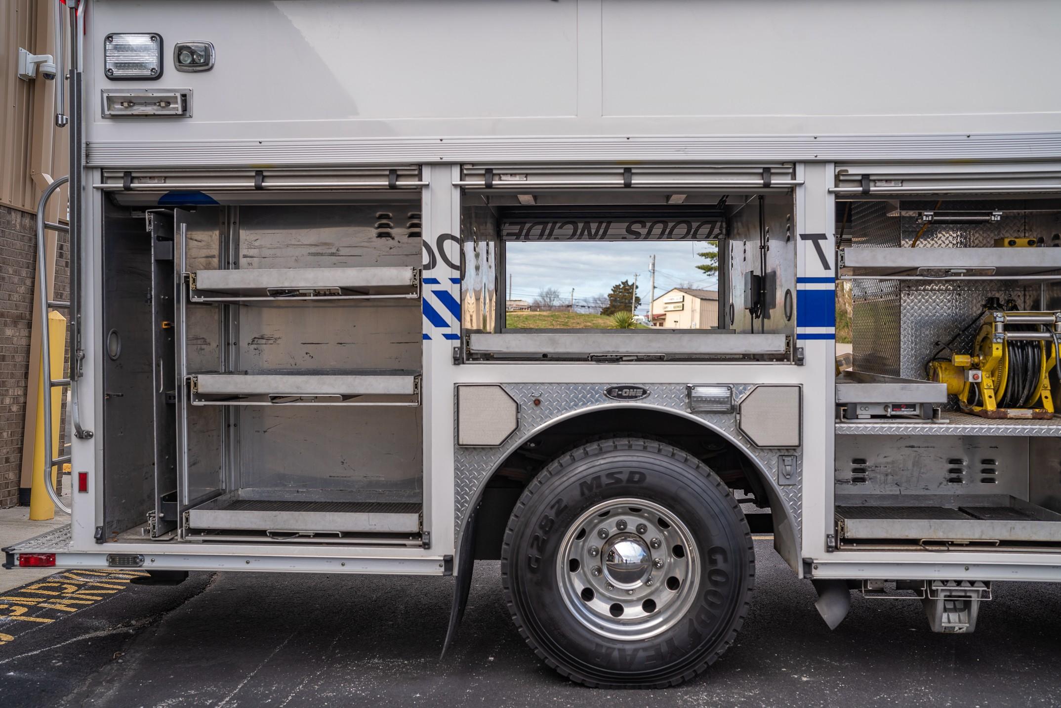 2002 E-One Cyclone Heavy Rescue - image 66