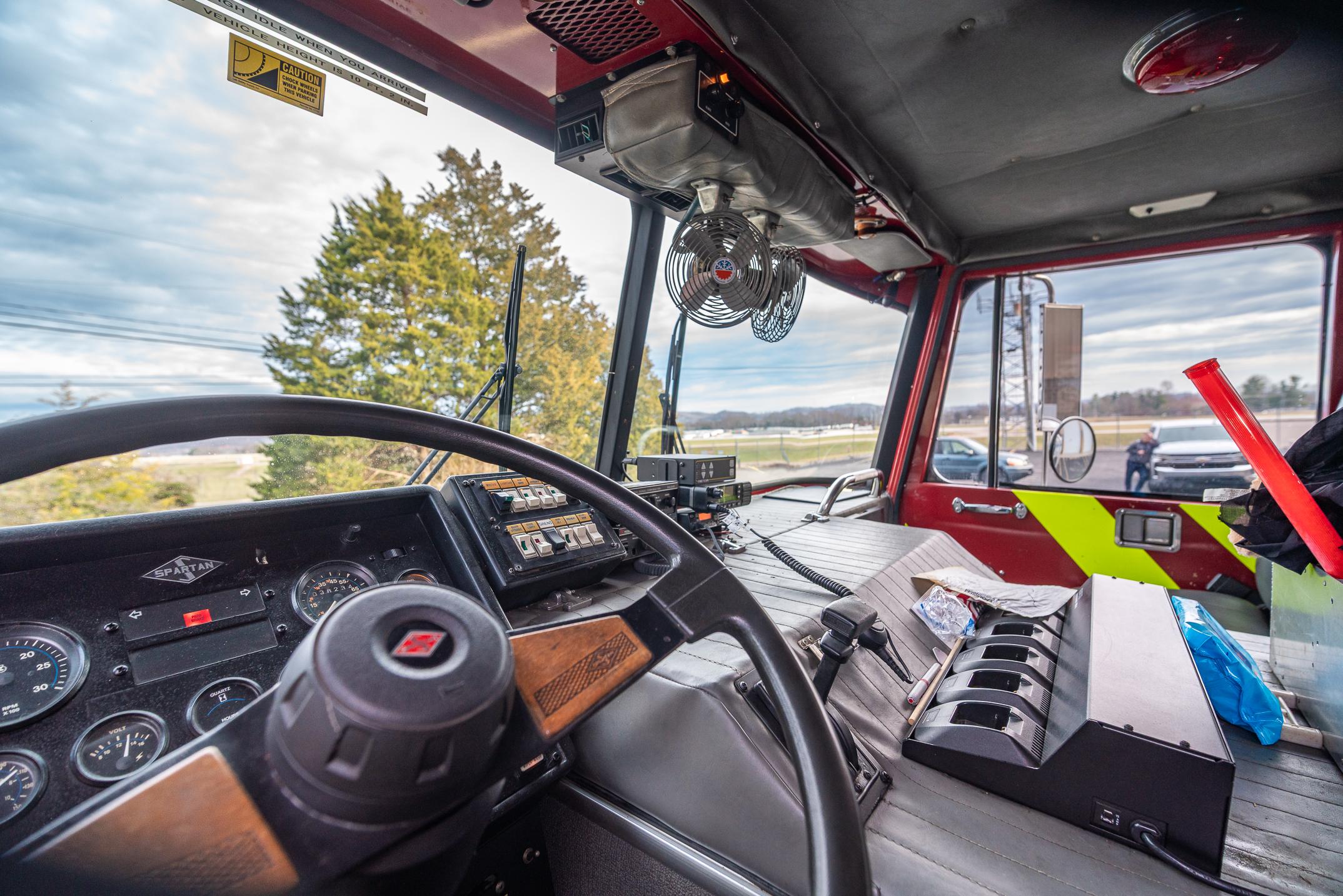 1991 Spartan Freightliner Heavy Rescue - image 33