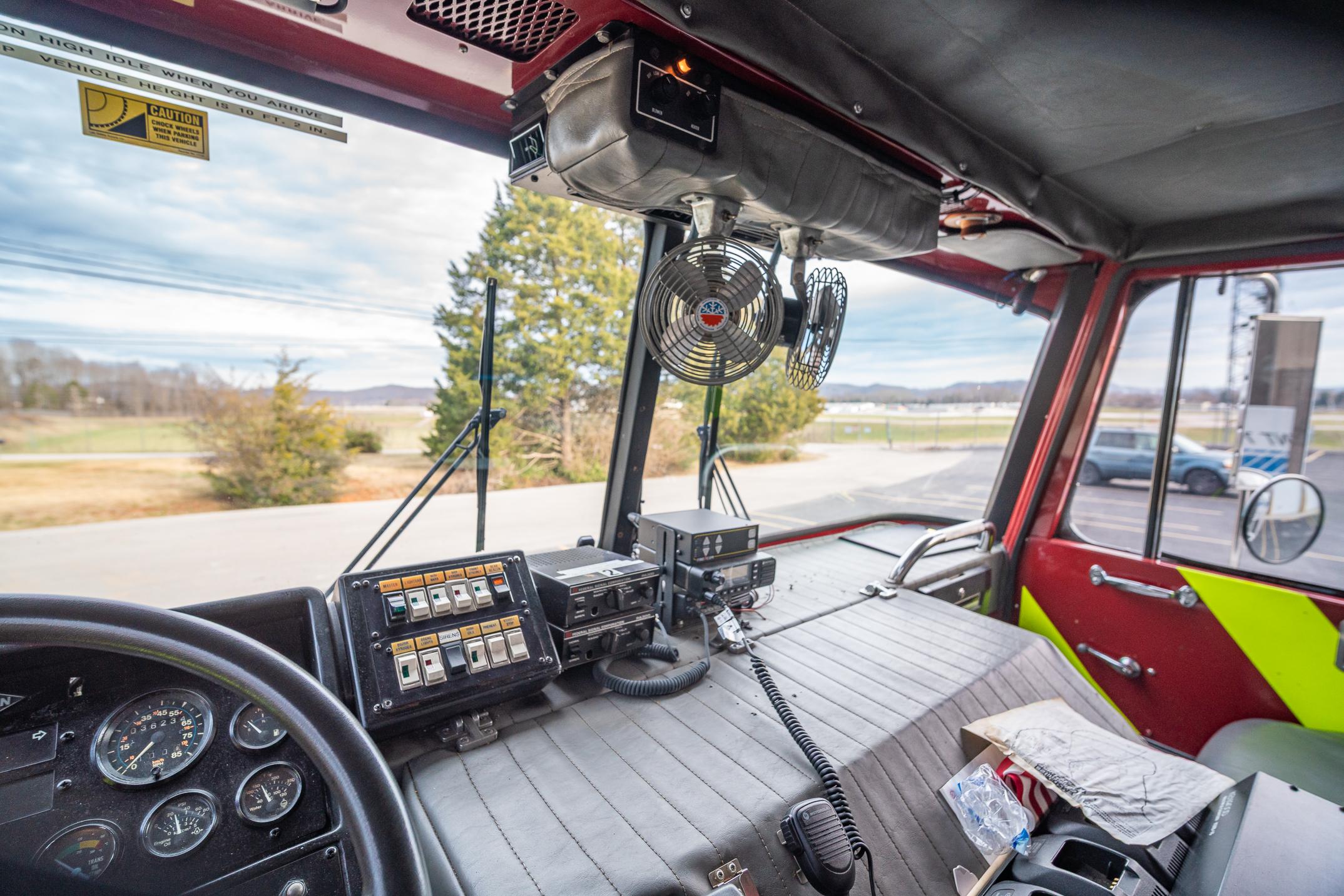 1991 Spartan Freightliner Heavy Rescue - image 37