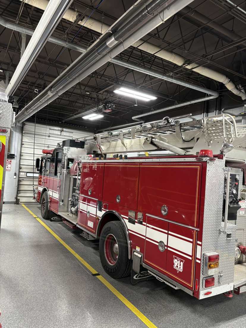2005 Pierce 55' Boom Truck — photo 4