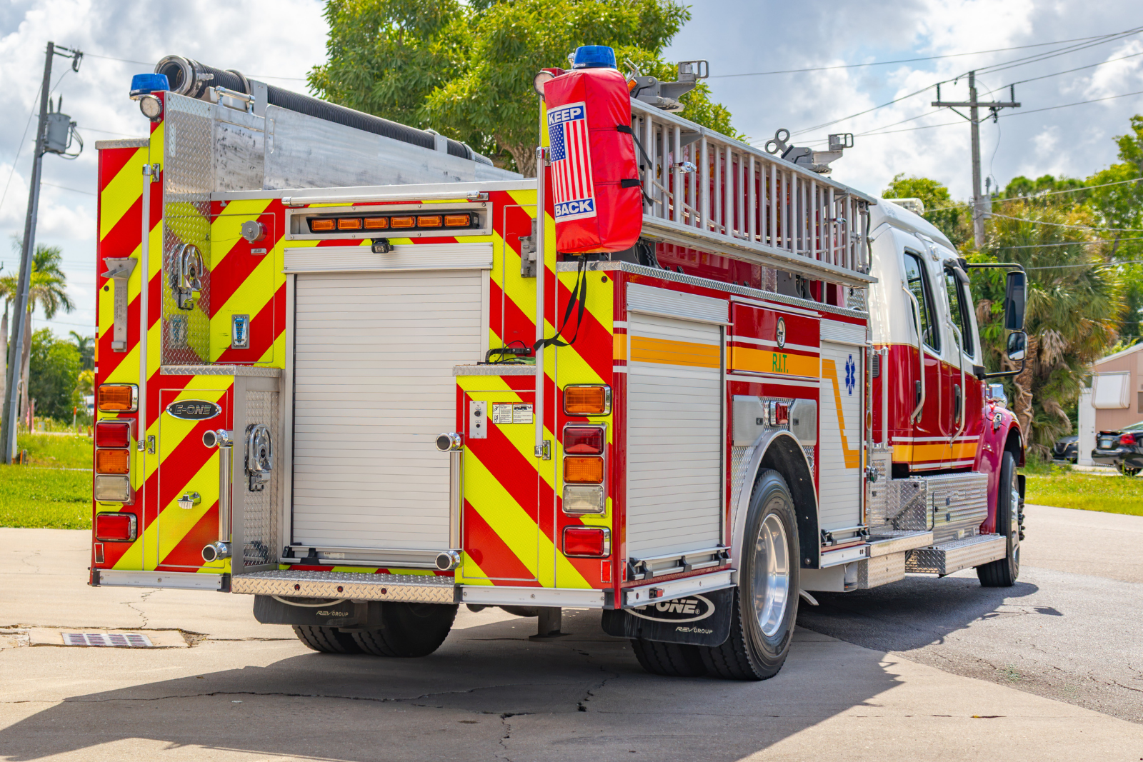2017 E-One Freightliner Pumper - image 12