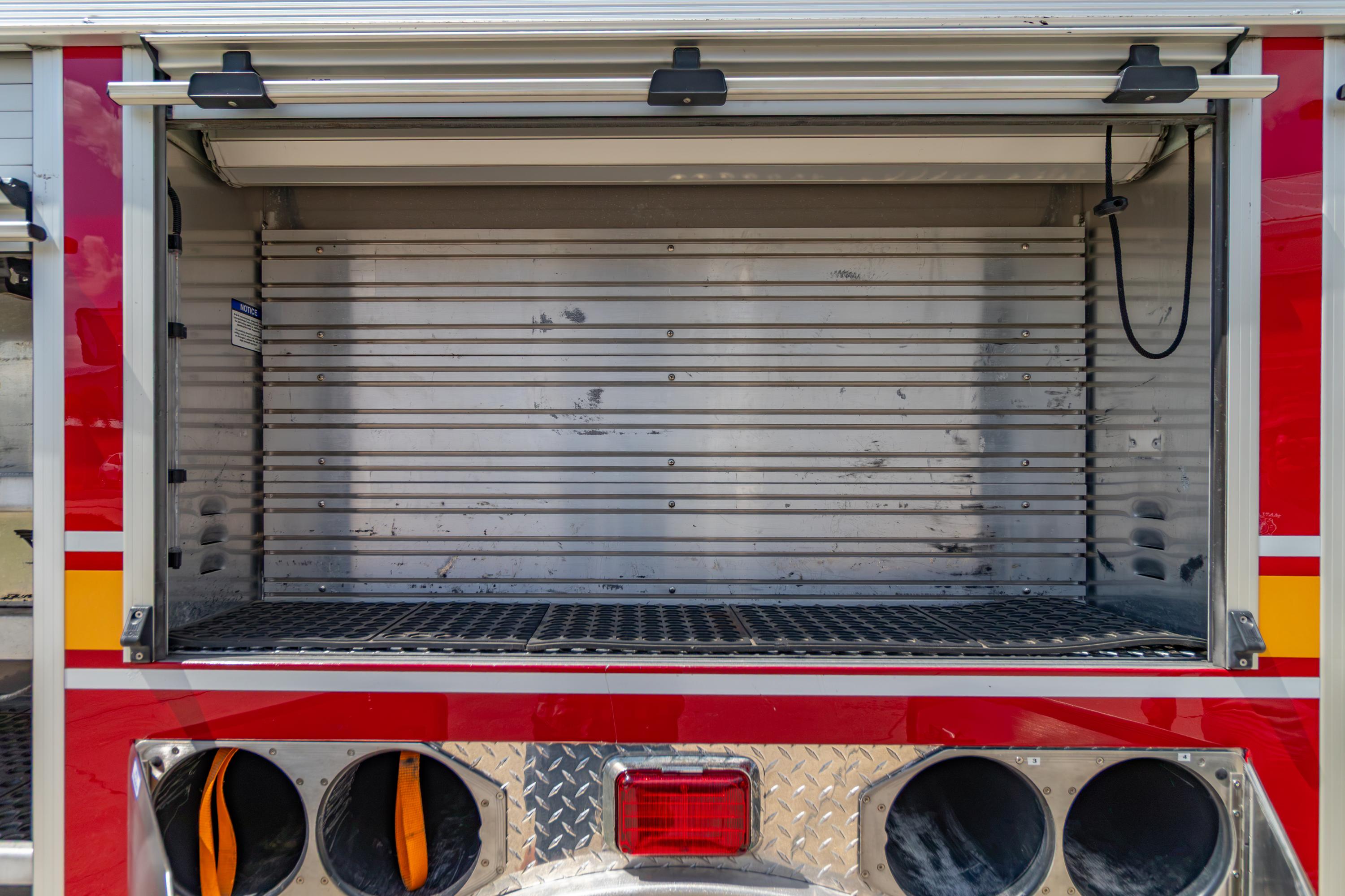 2017 E-One Freightliner Pumper - image 40