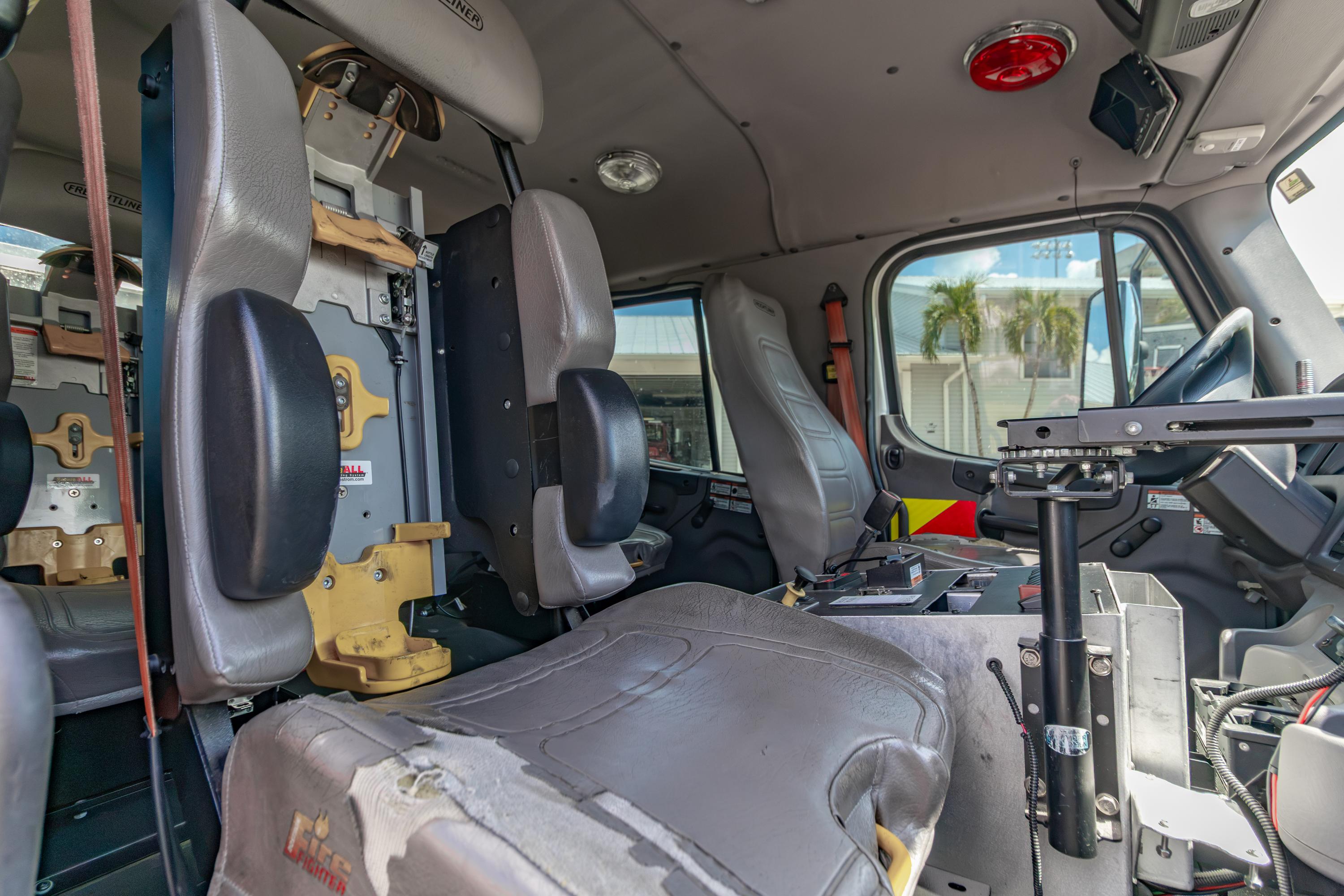 2017 E-One Freightliner Pumper - image 30