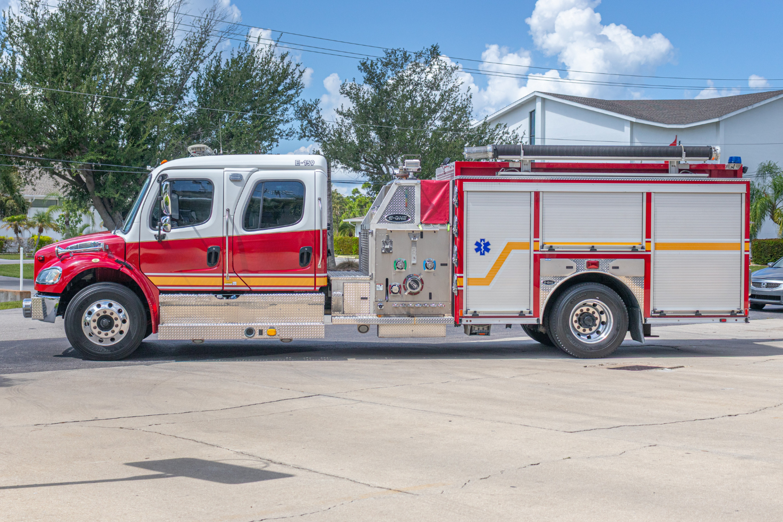 2017 E-One Freightliner Pumper - image 11