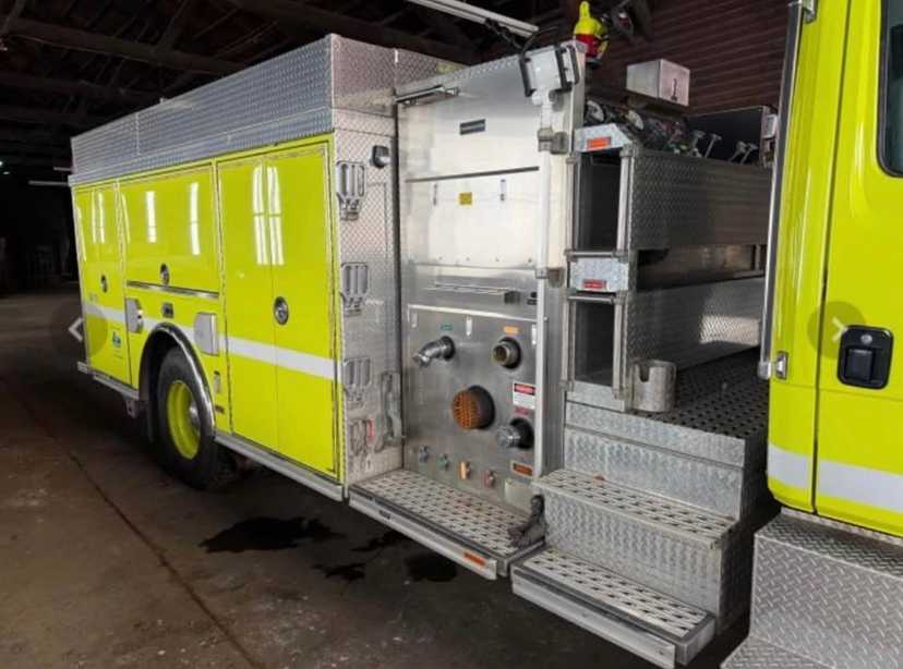 2002 Freightliner Pumper — photo 5