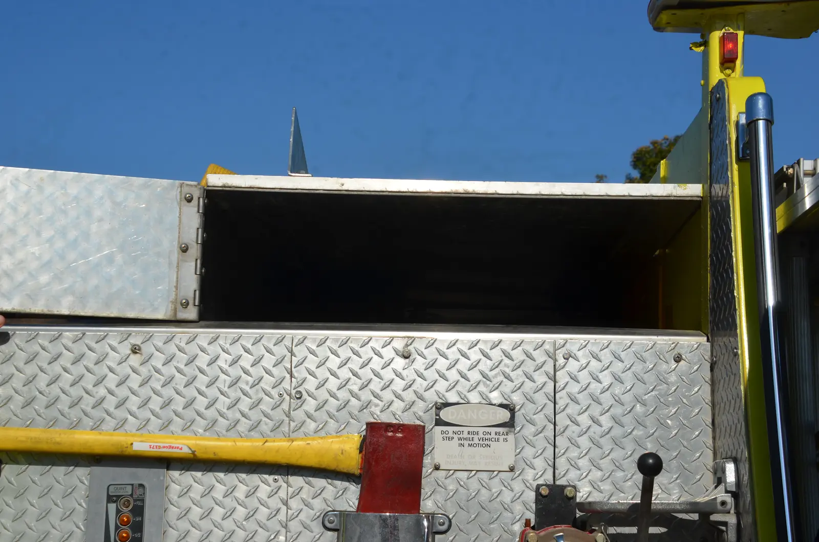 1993 KME Pumper - image 17
