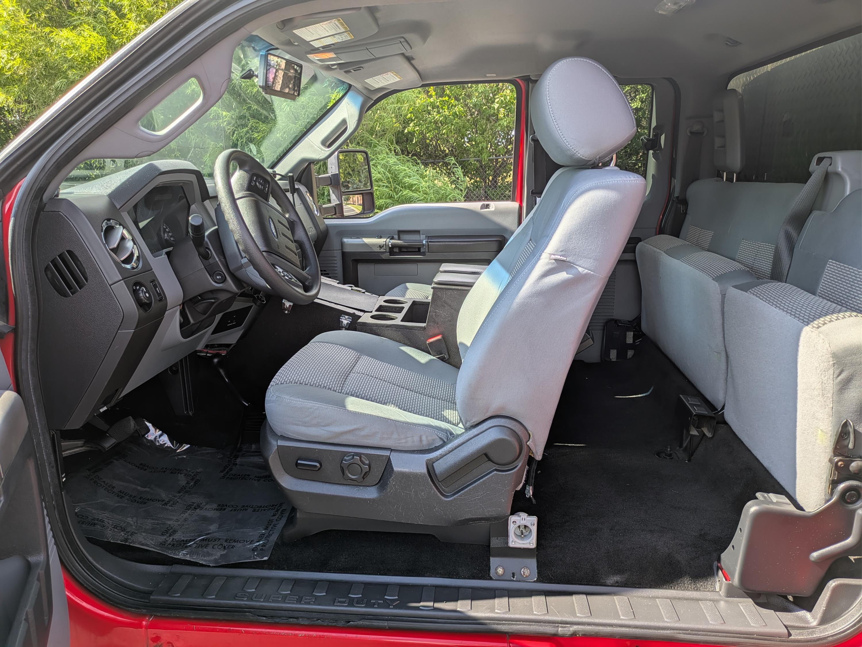 2016 Ford 4x4 Light Rescue - image 15