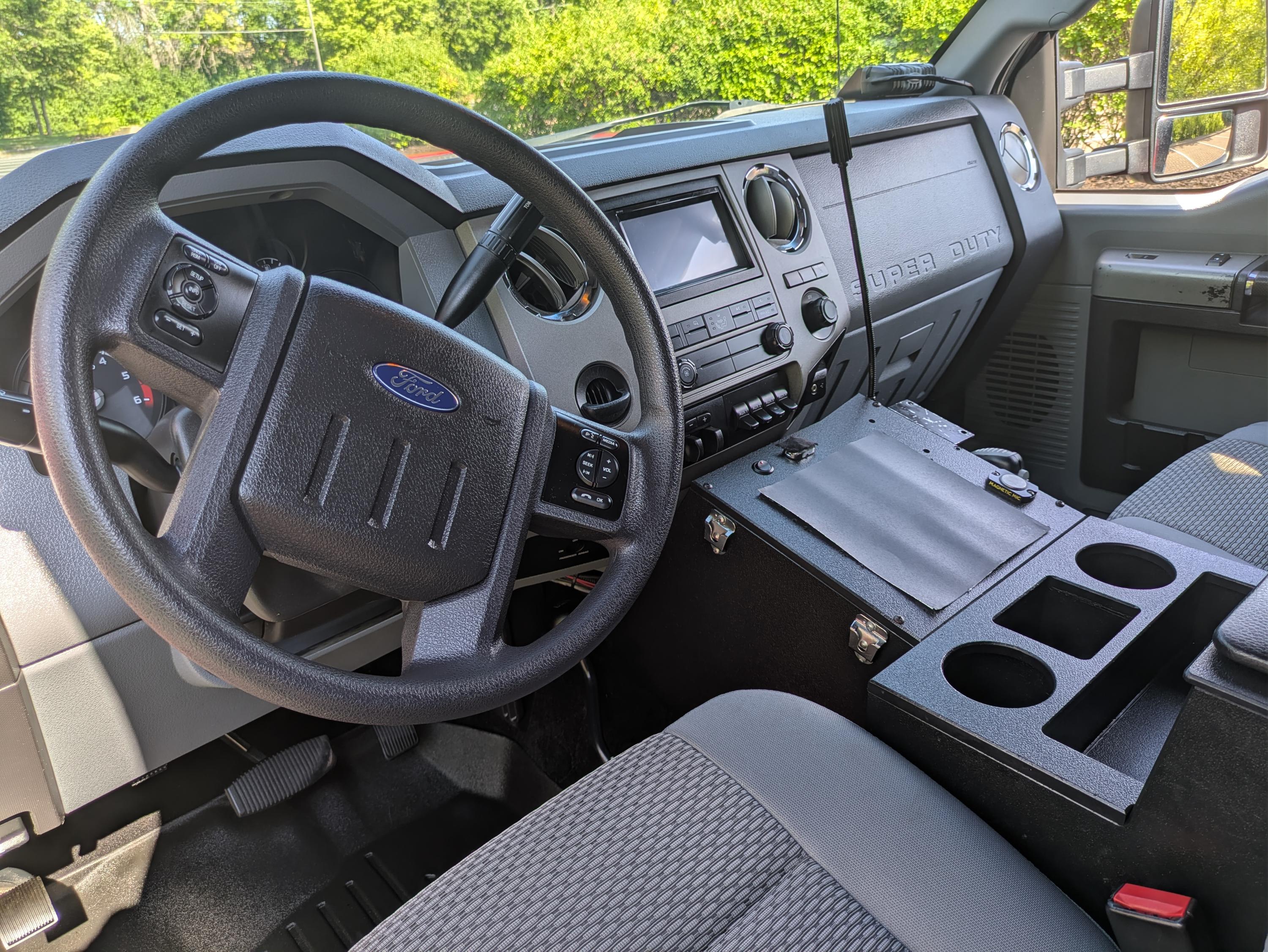 2016 Ford 4x4 Light Rescue - image 16