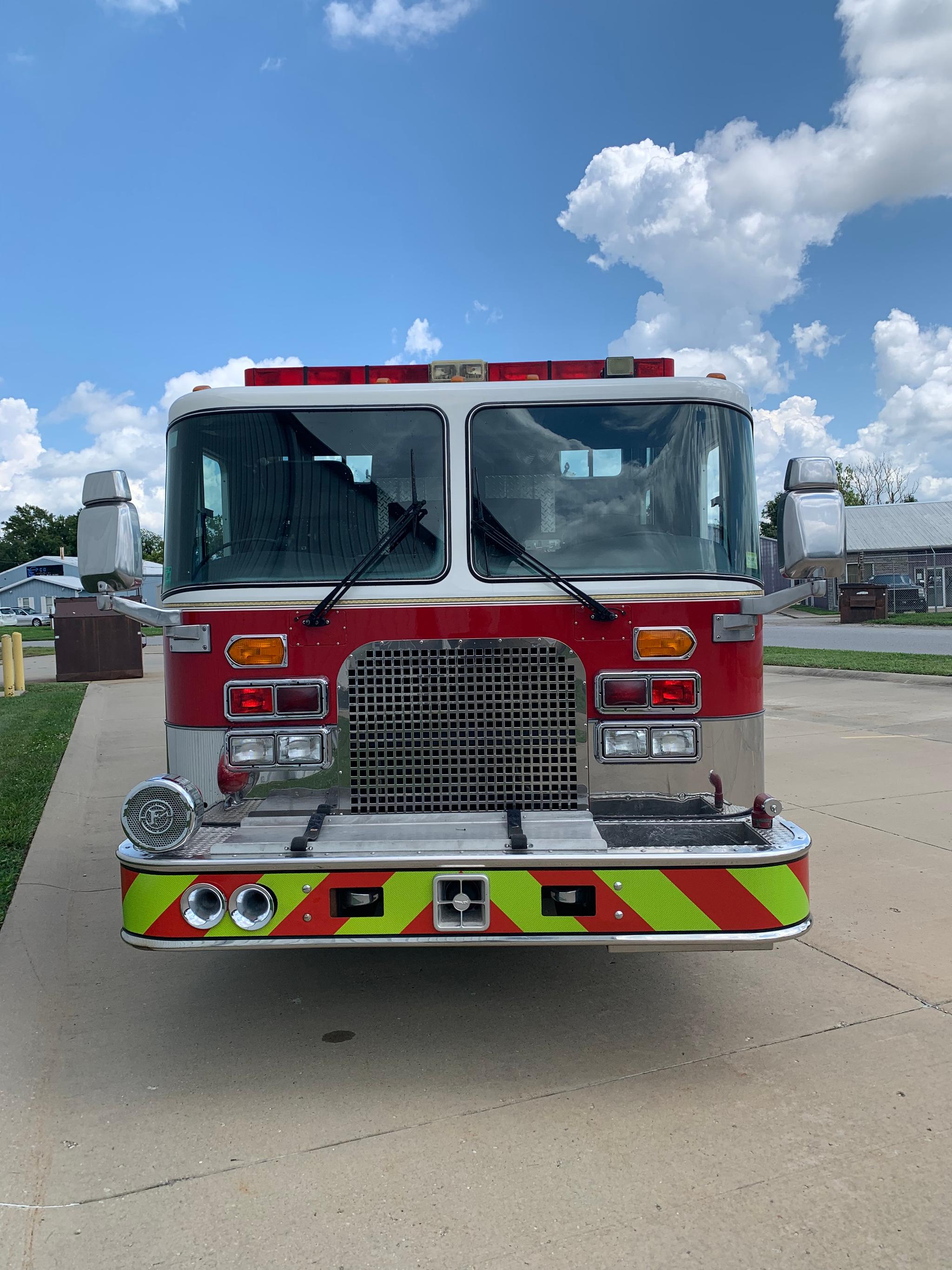 1997 KME CMFD EXCEL Pumper - image 3