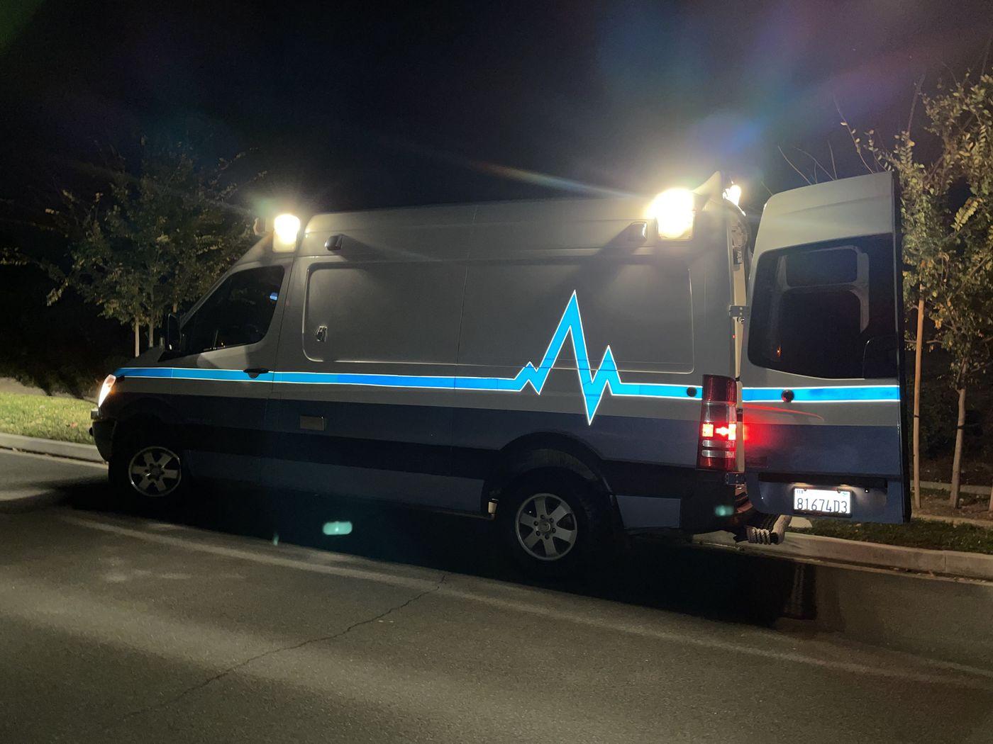 2009 Dodge Mercedes Type II Ambulance - image 3