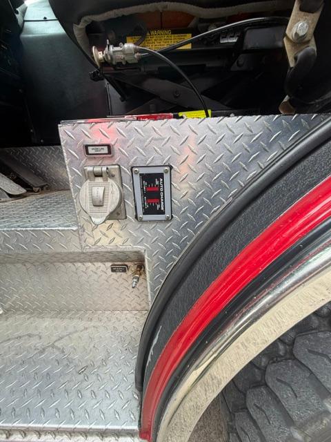 1992 Pierce Pumper - image 23