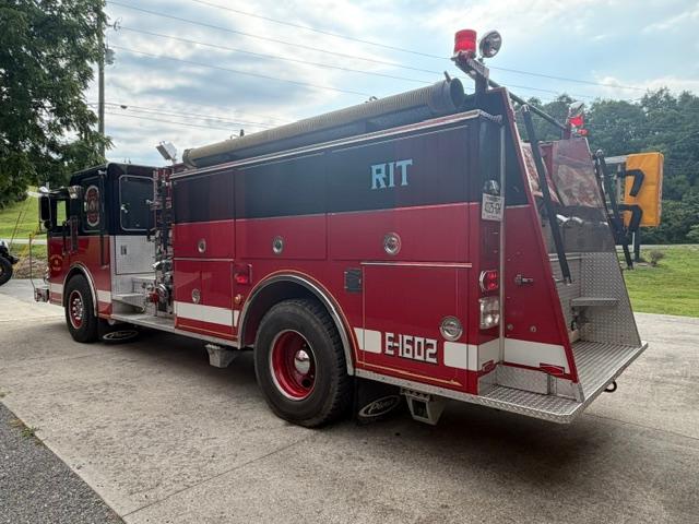 1992 Pierce Pumper - image 5