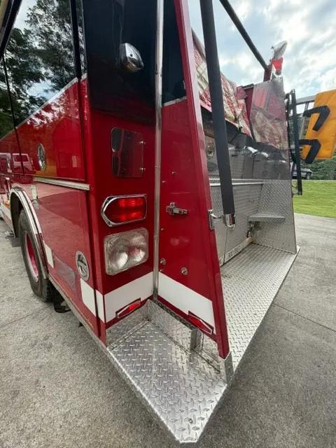 1992 Pierce Pumper - image 35