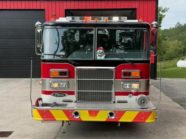 1992 Pierce Pumper - image 8