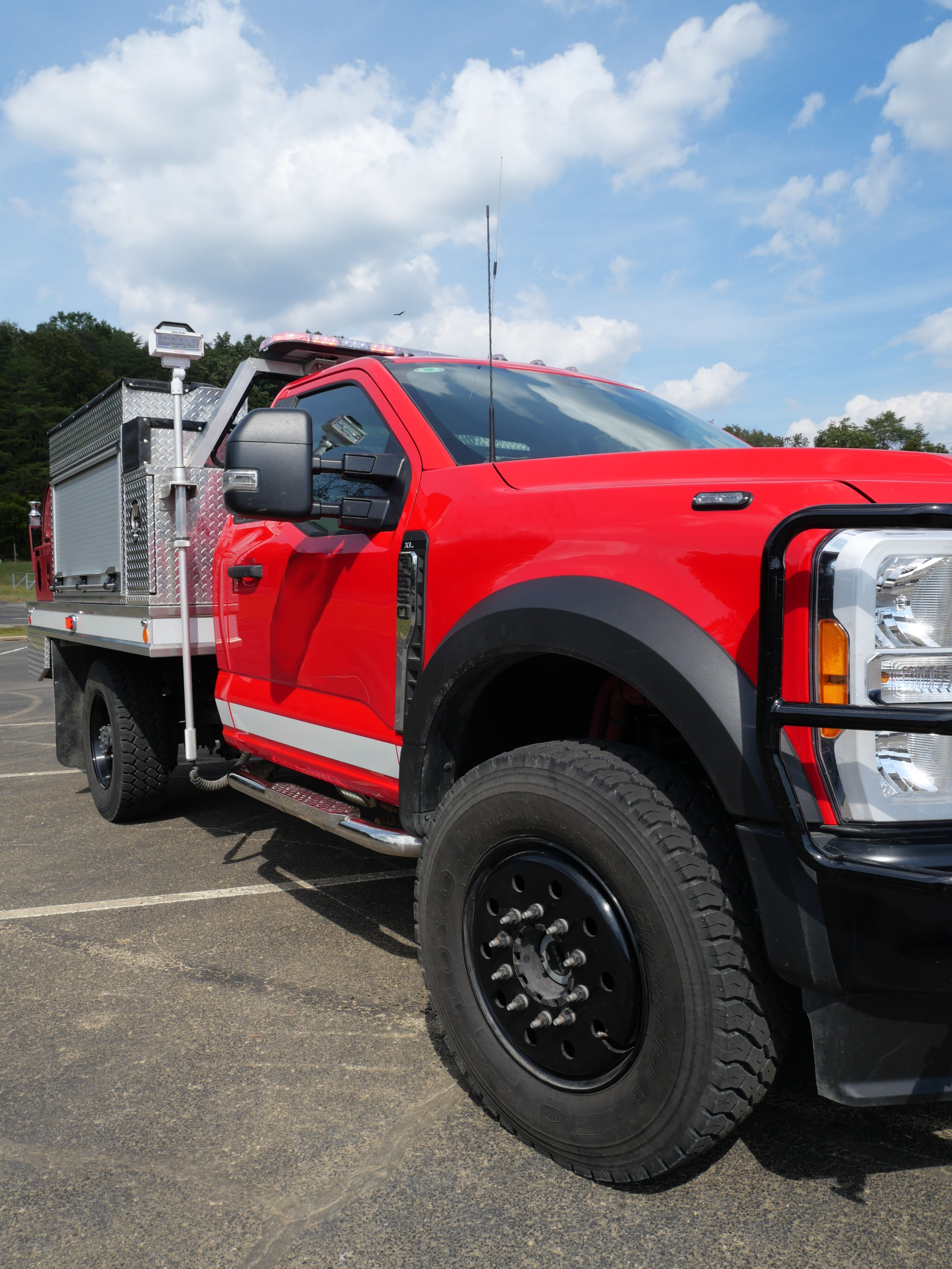 2004 KME Ford Mini Pumper - image 6