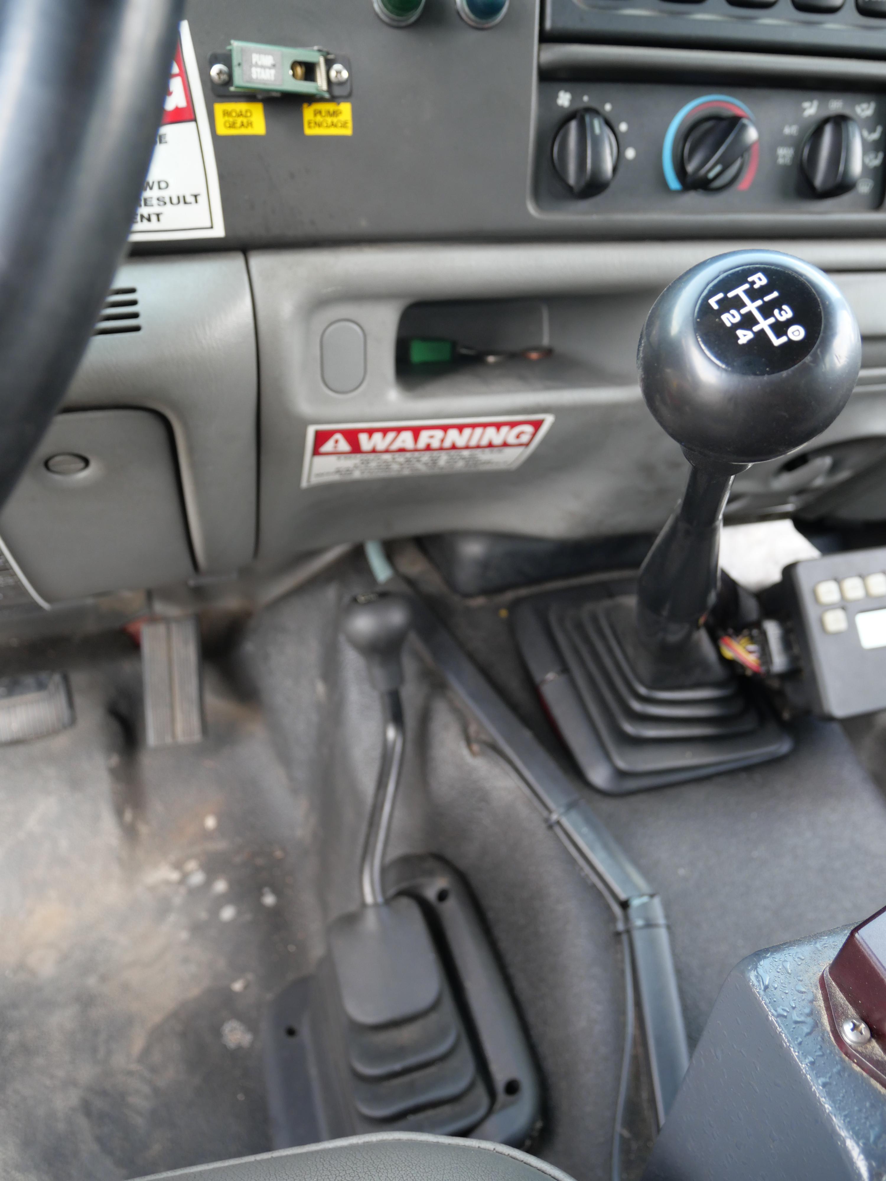 2004 KME Ford Mini Pumper - image 28