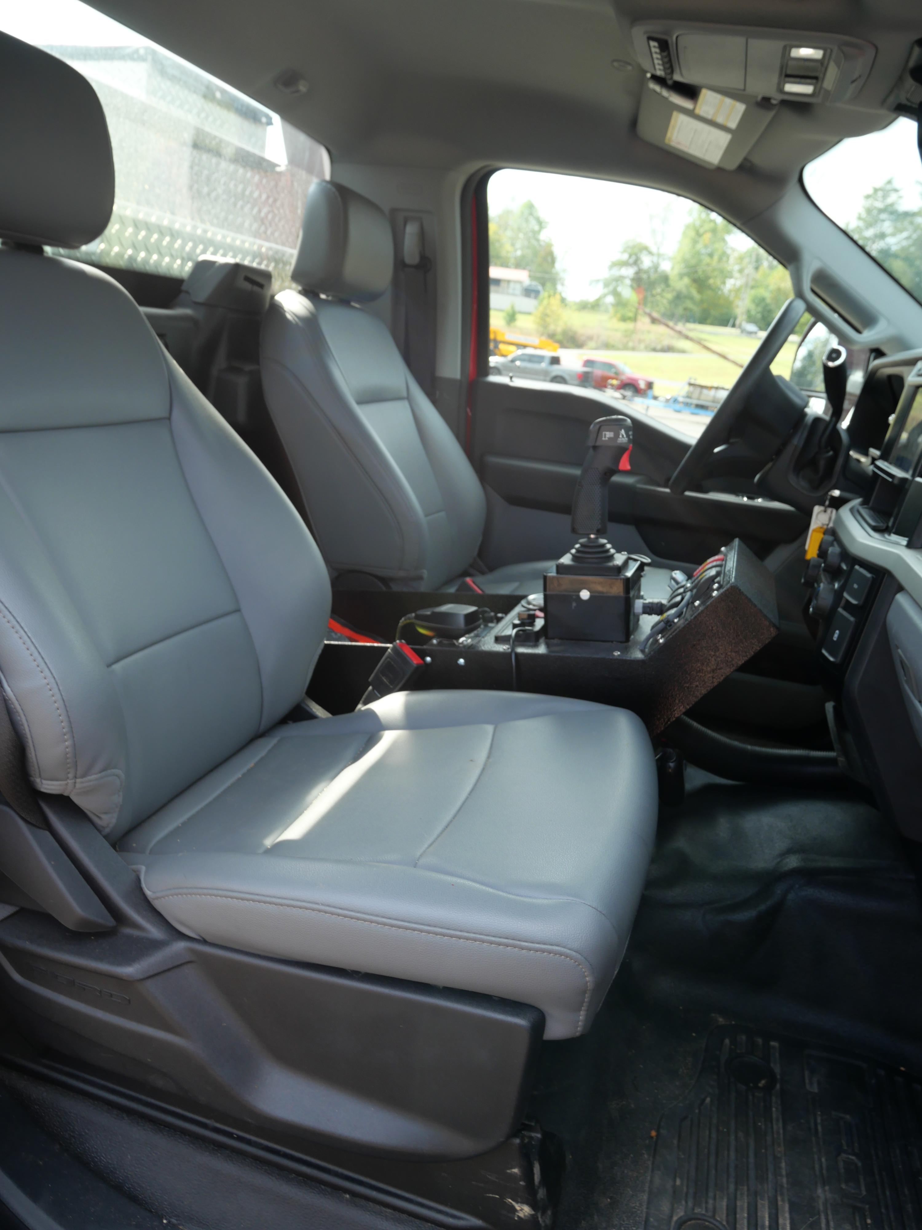 2023 Ford F-550 Brush Truck - image 9