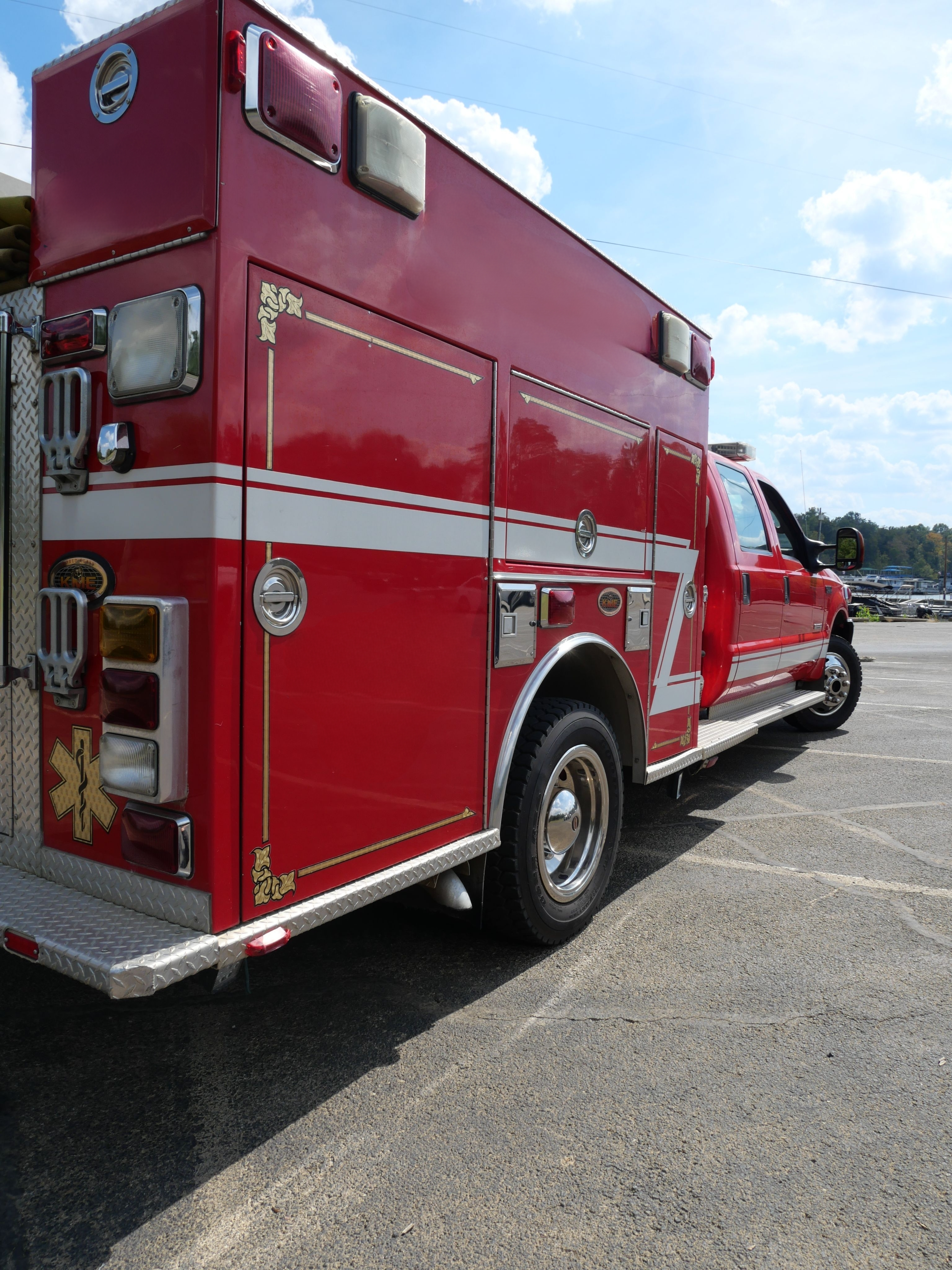 2004 KME Ford Mini Pumper - image 17