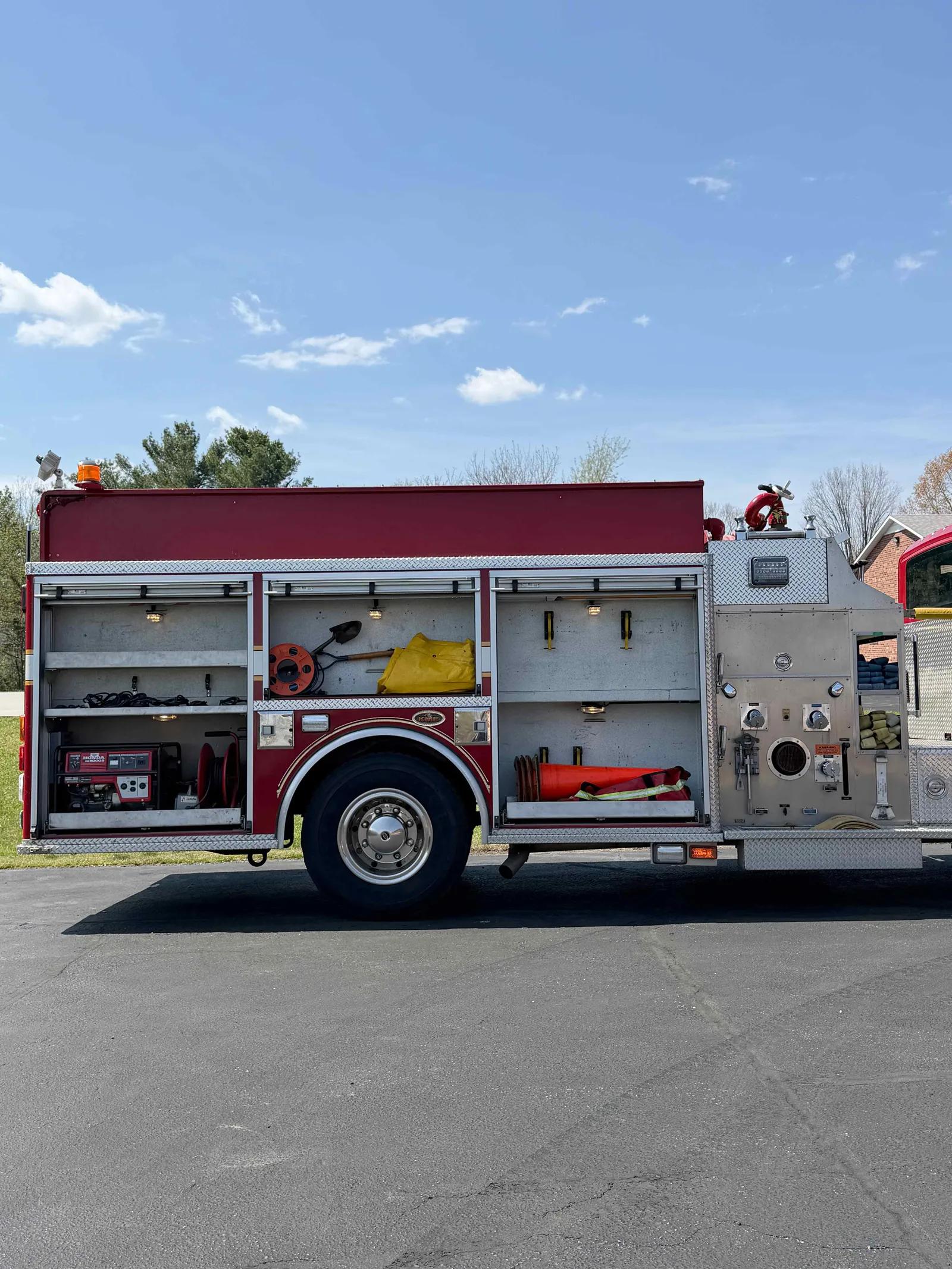 2003 KME International Pumper - image 5