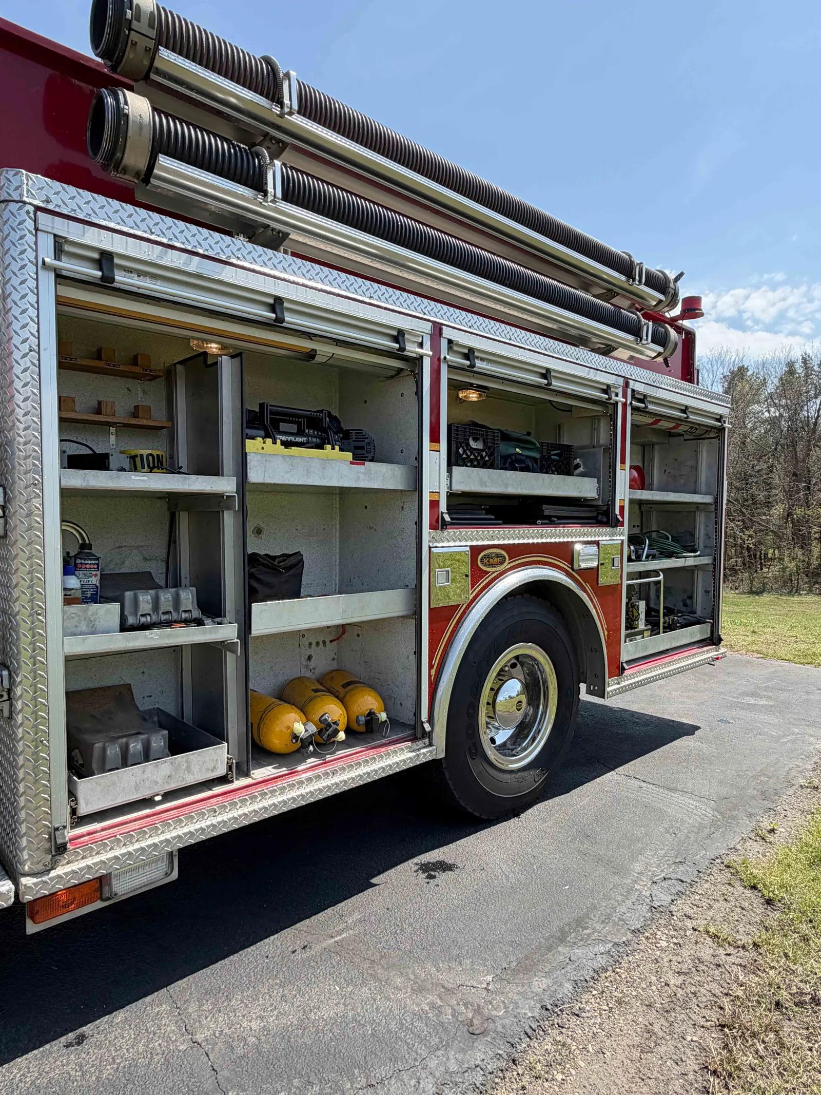 2003 KME International Pumper - image 11