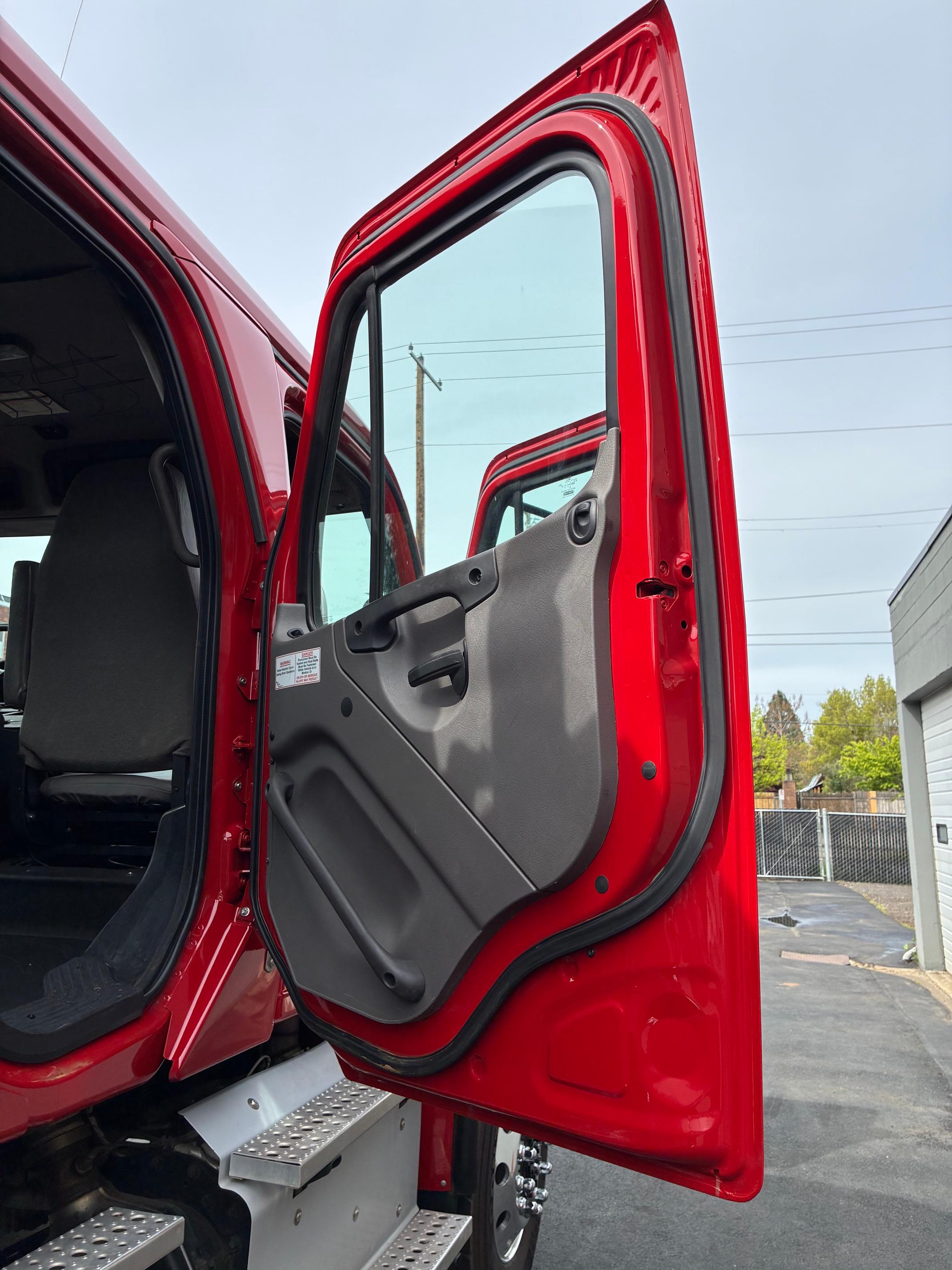 2019 Freightliner 4x4 Wildland Unit - image 67
