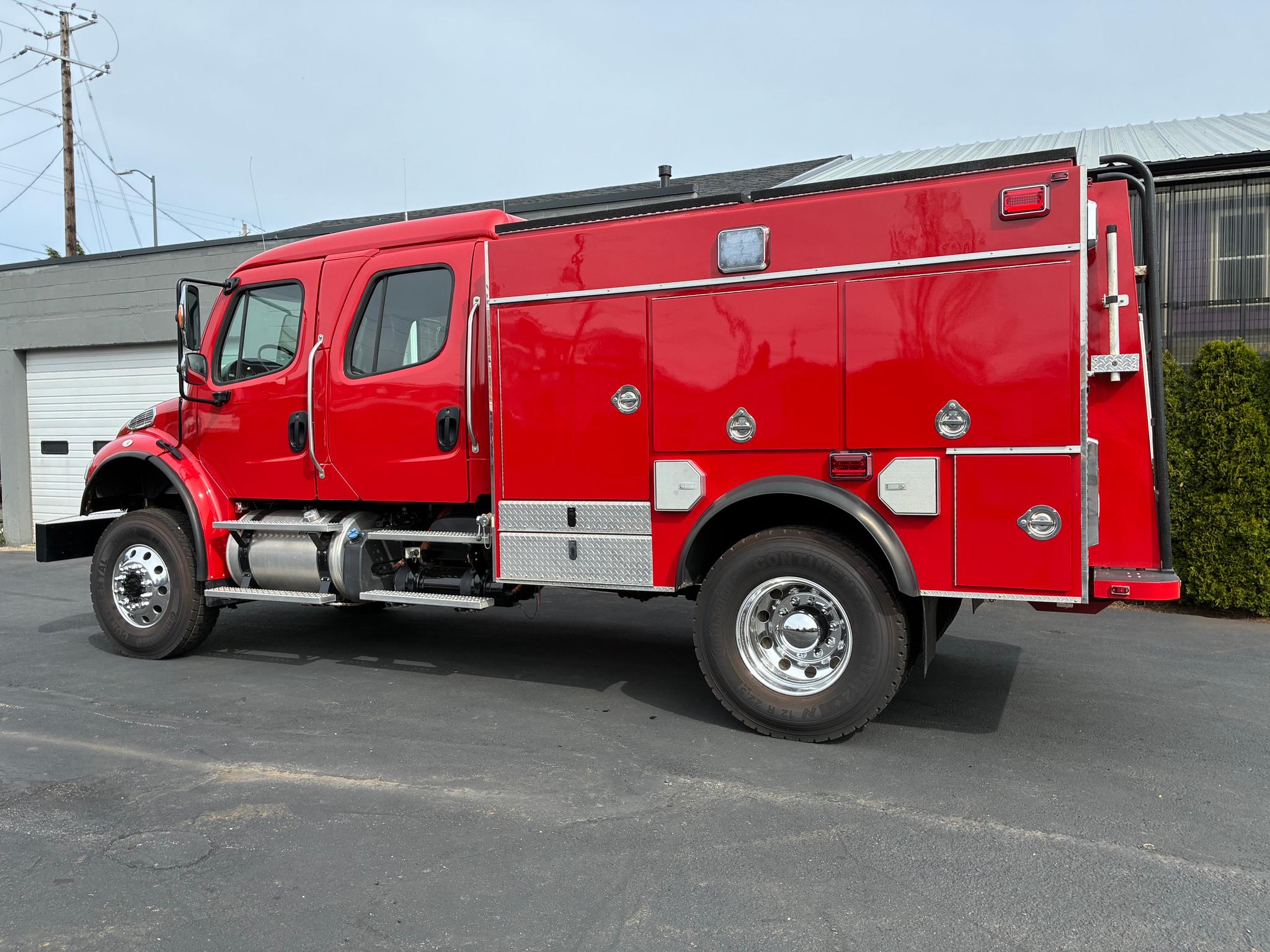 2019 Freightliner 4x4 Wildland Unit - image 3