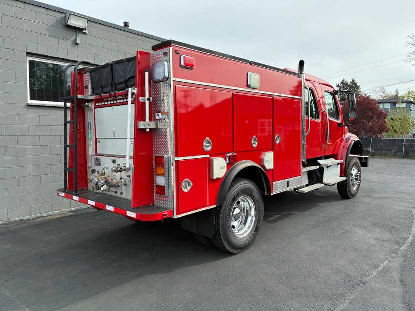 2019 Freightliner 4x4 Wildland Unit — photo 6