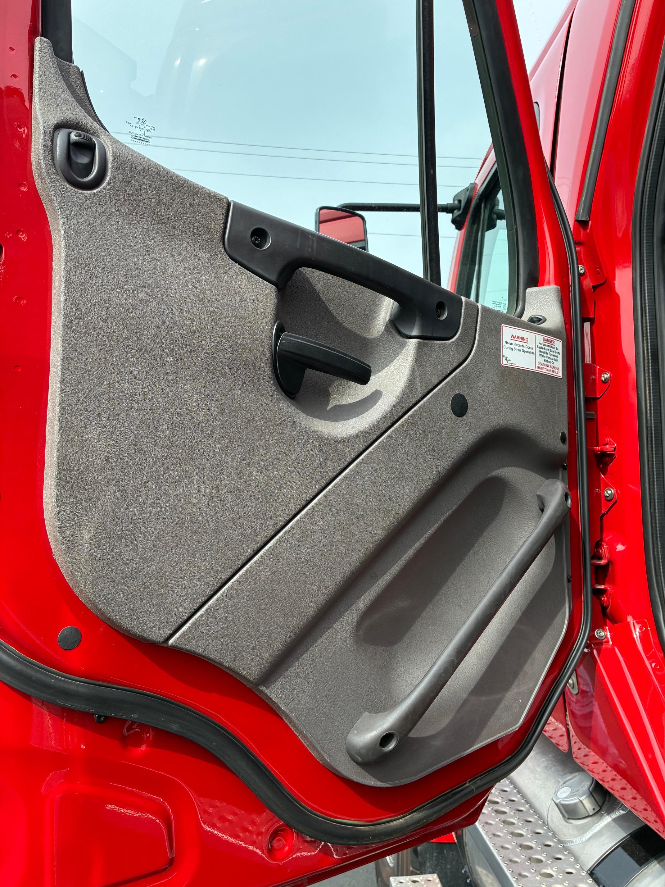 2019 Freightliner 4x4 Wildland Unit - image 39