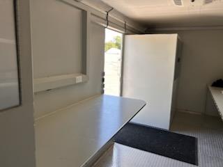 2019 36' Command Trailer - image 10