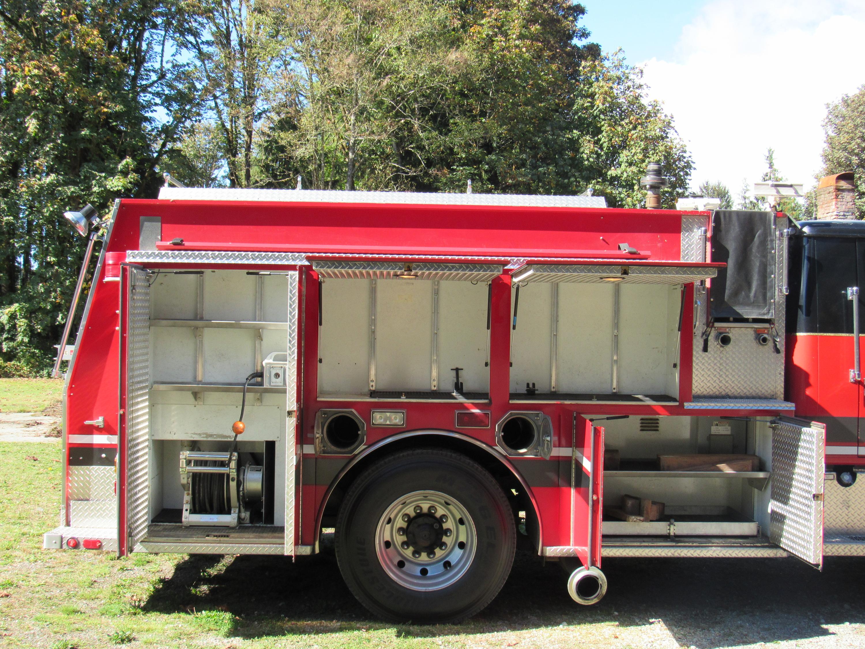 1997 International 4900 Pumper - image 5