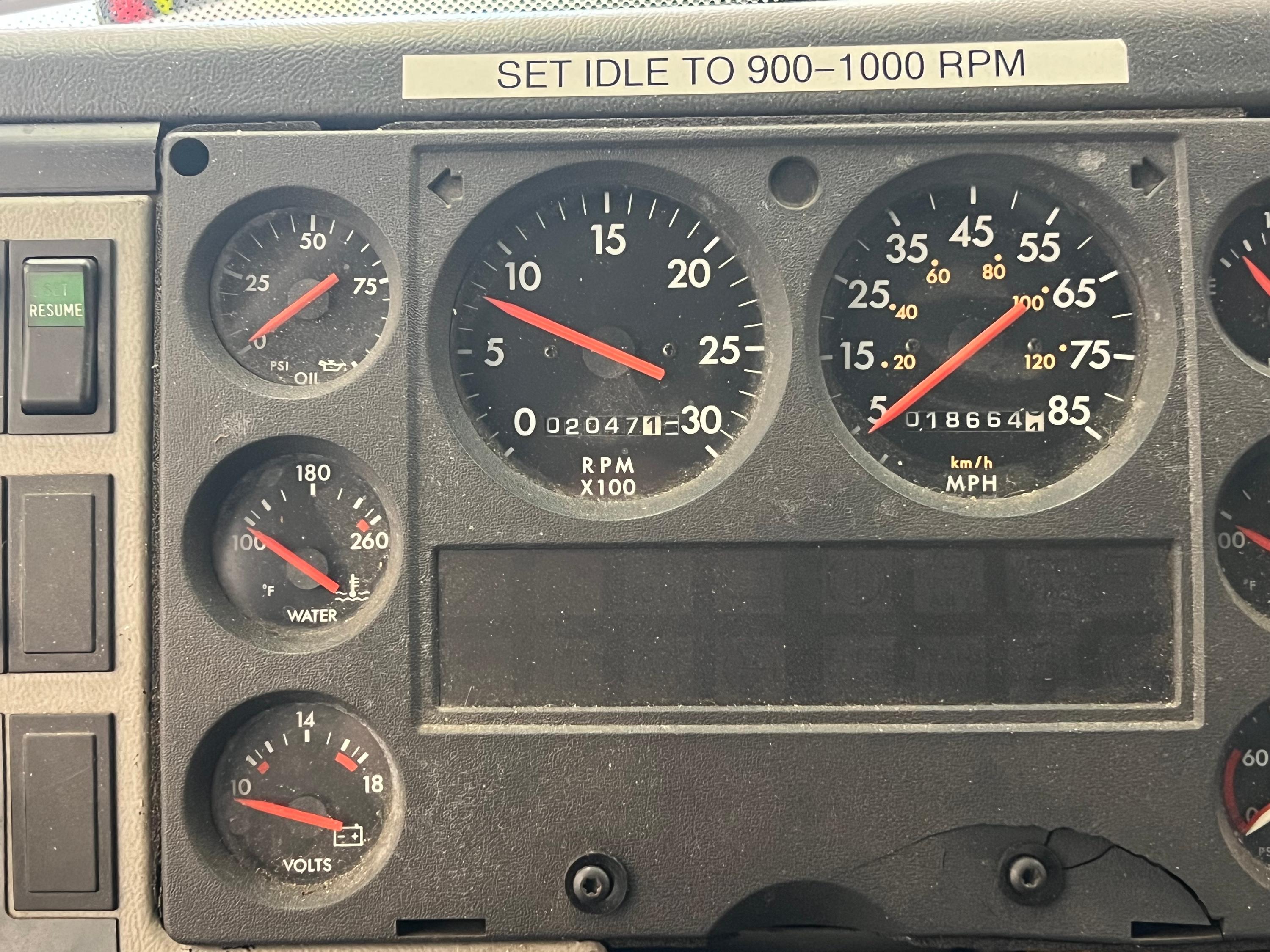 2000 Freightliner FL80, 4 Guys Rescue - image 14