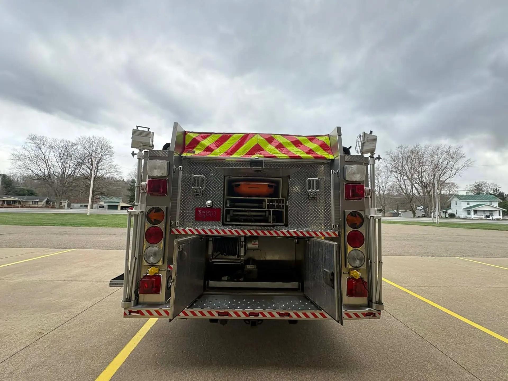 2004 HME 1871-SFO Pumper - image 6