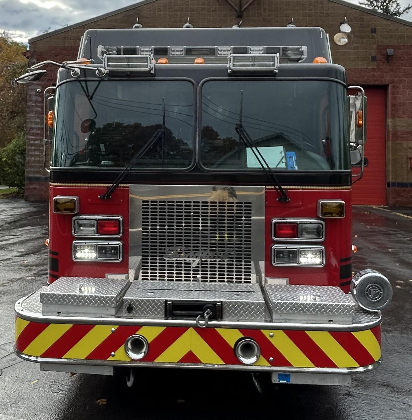1999 Spartan Heavy Rescue - image 4
