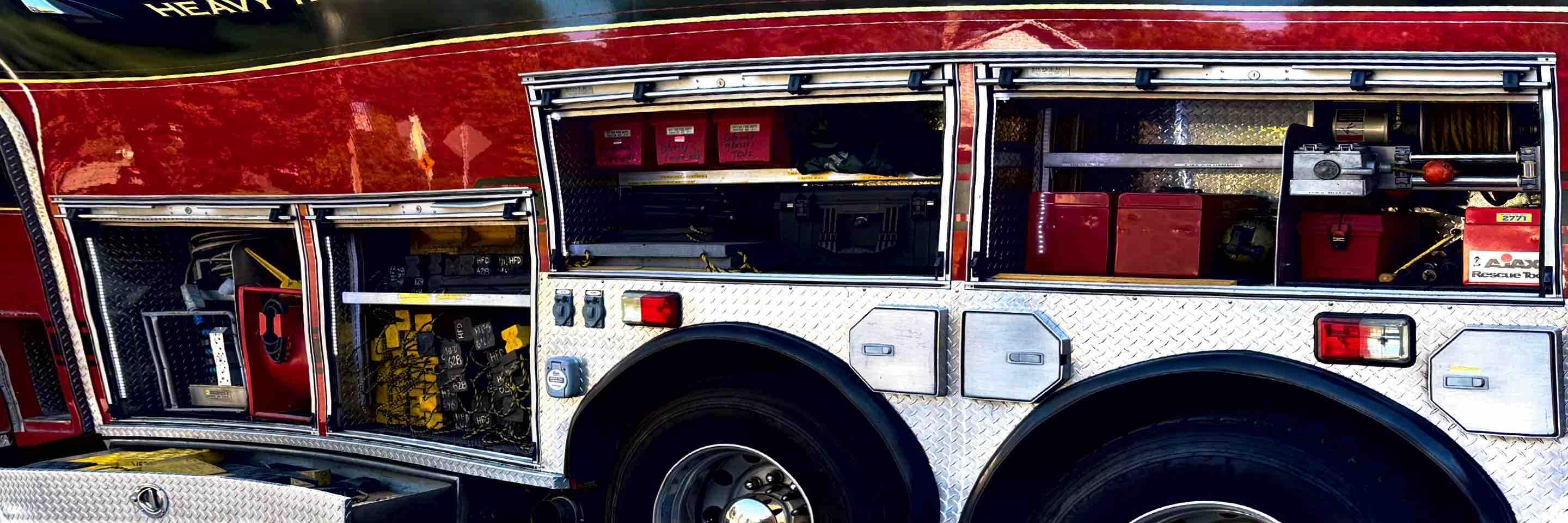 1999 Spartan Heavy Rescue - image 22