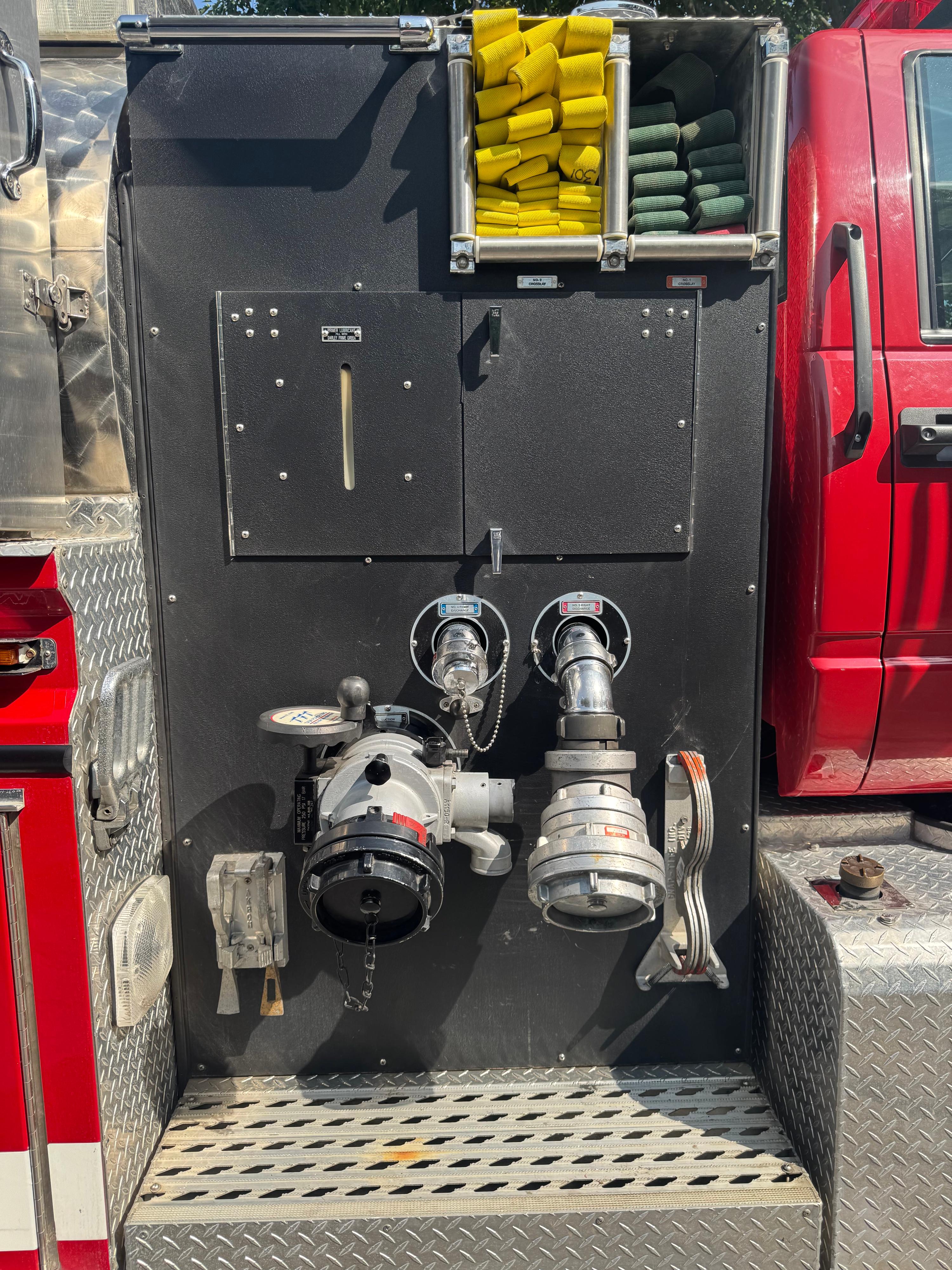 1996 New Lexington GMC Pumper Tanker - image 6