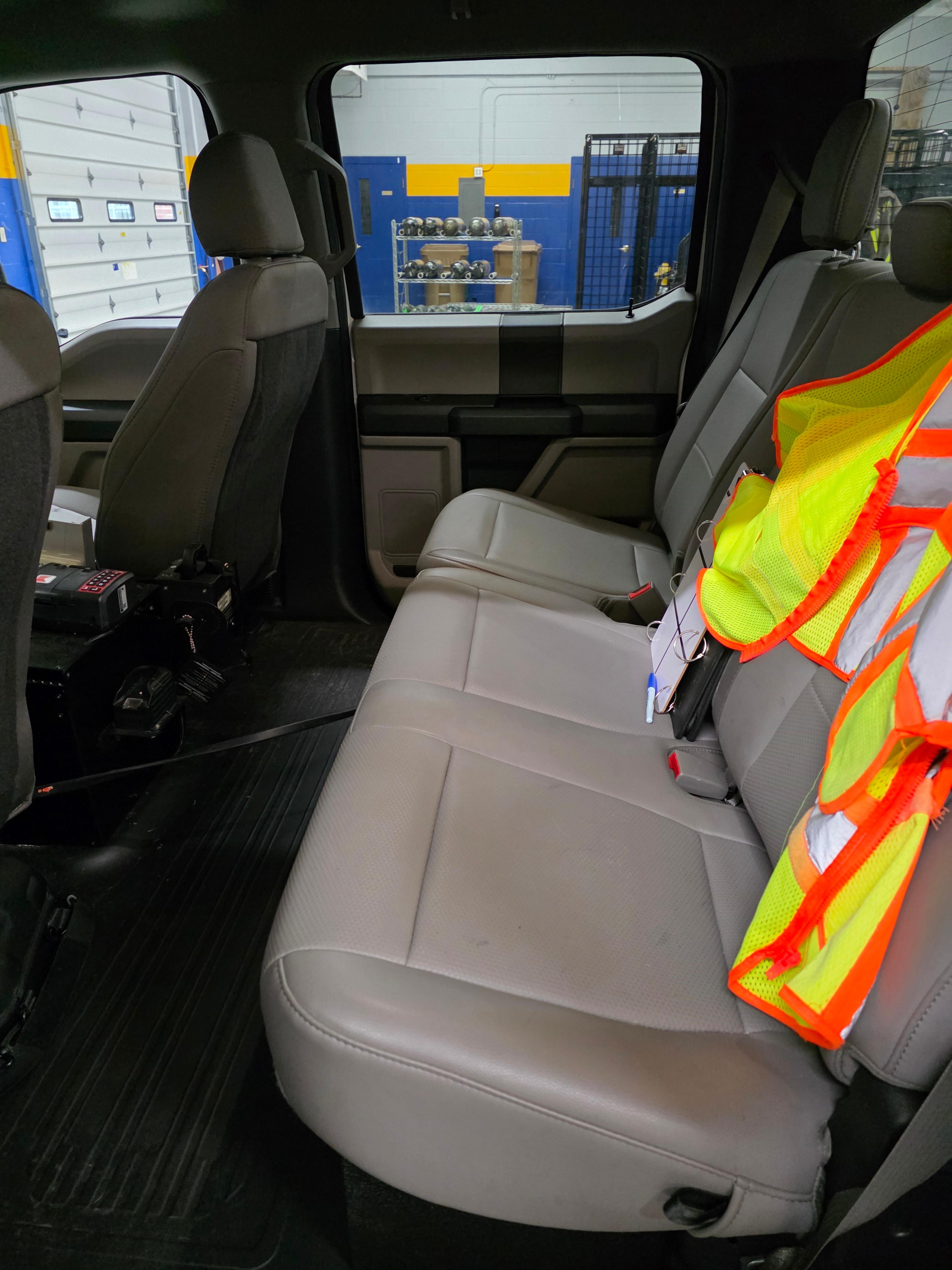 2020 Ford F-150 4x4 Command Truck - image 15