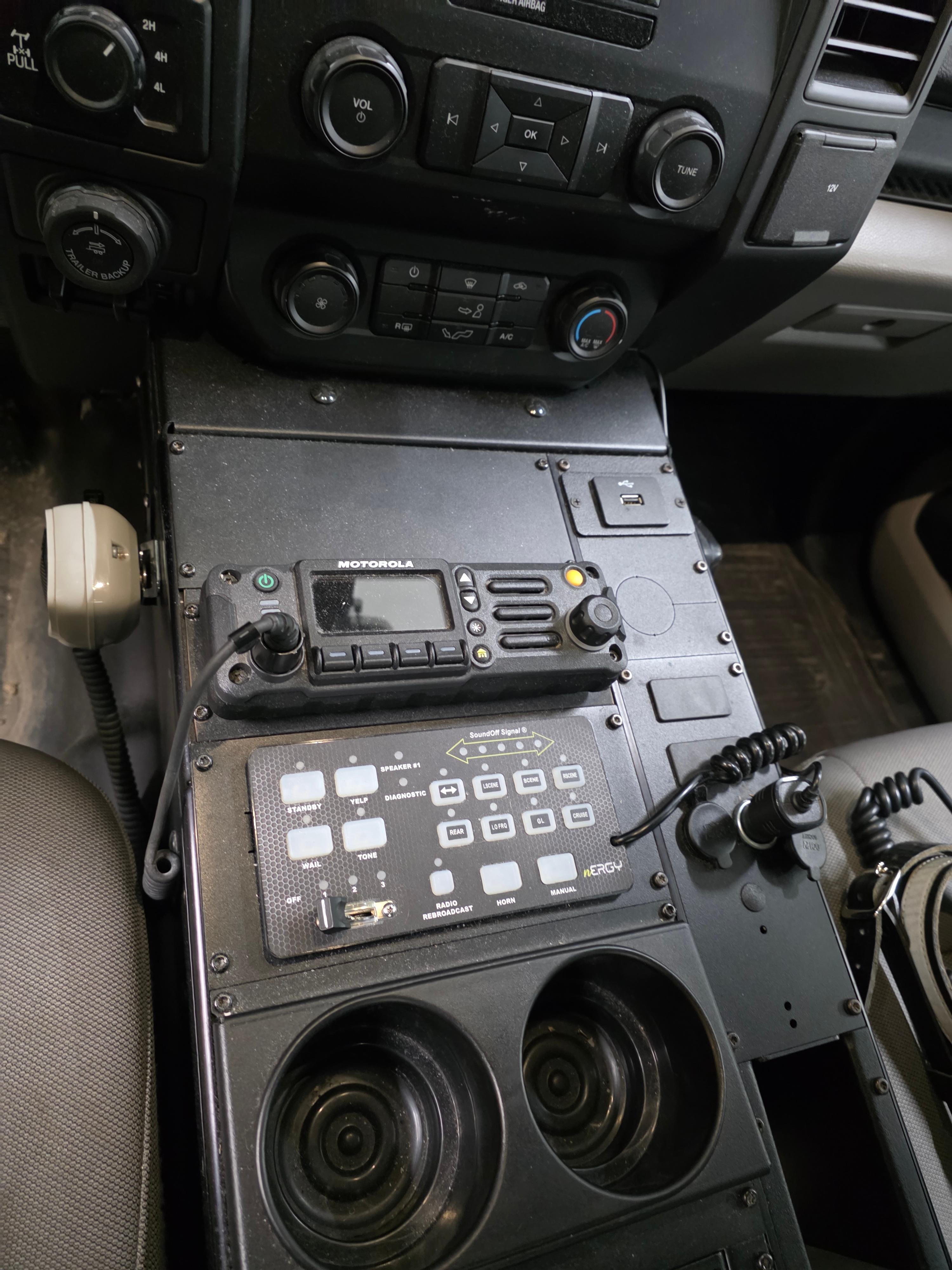 2020 Ford F-150 4x4 Command Truck - image 13