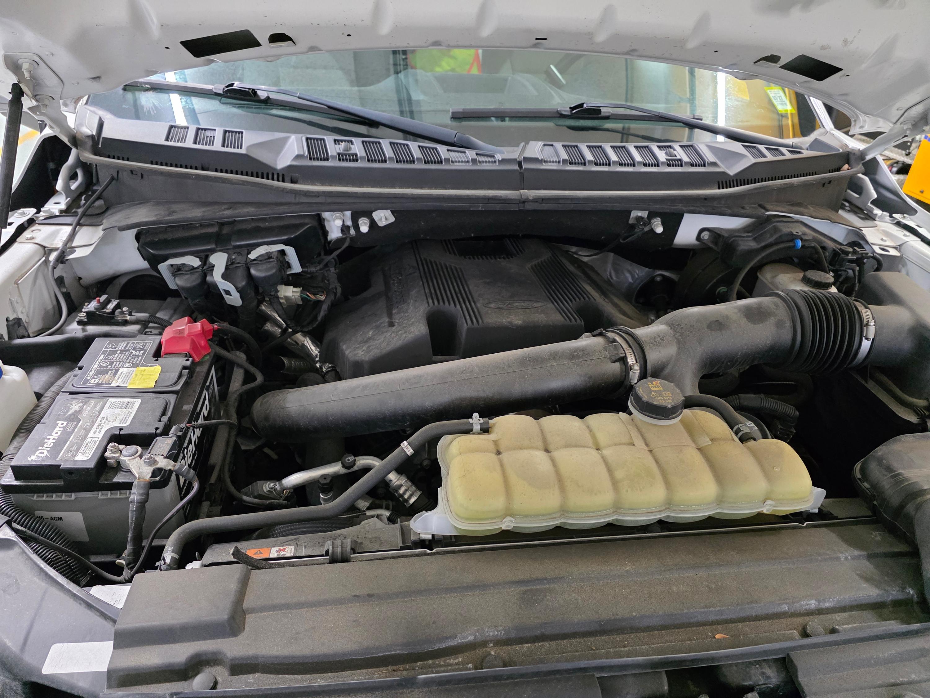 2020 Ford F-150 4x4 Command Truck - image 16