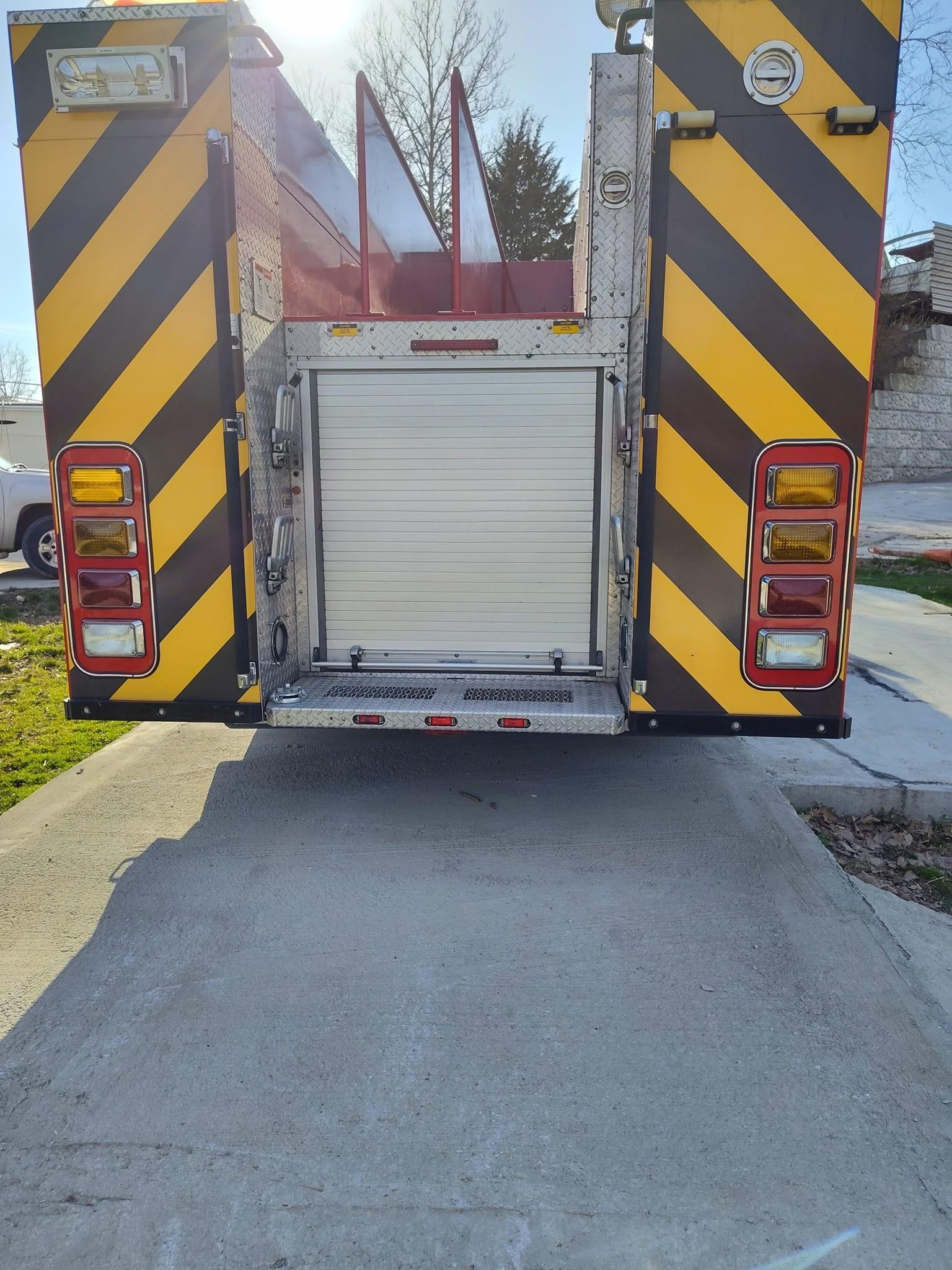 1993 Seagrave Pumper - image 6